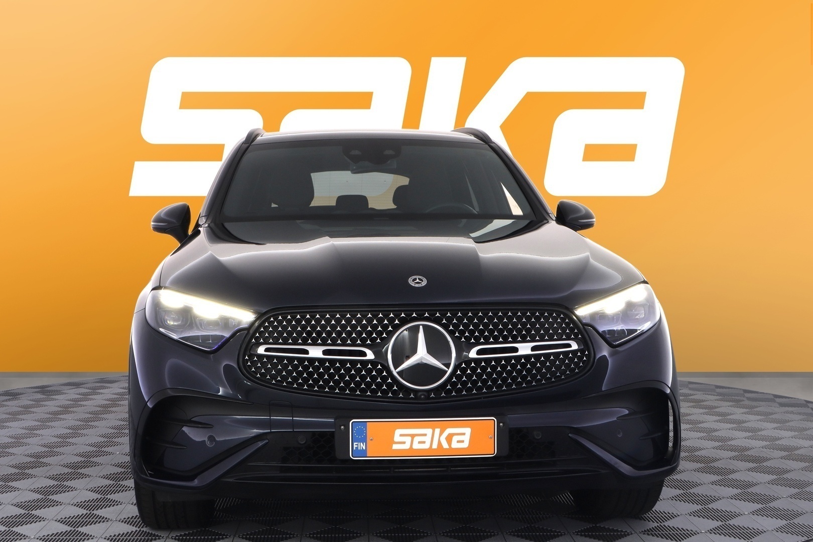 MERCEDES-BENZ GLC 2024