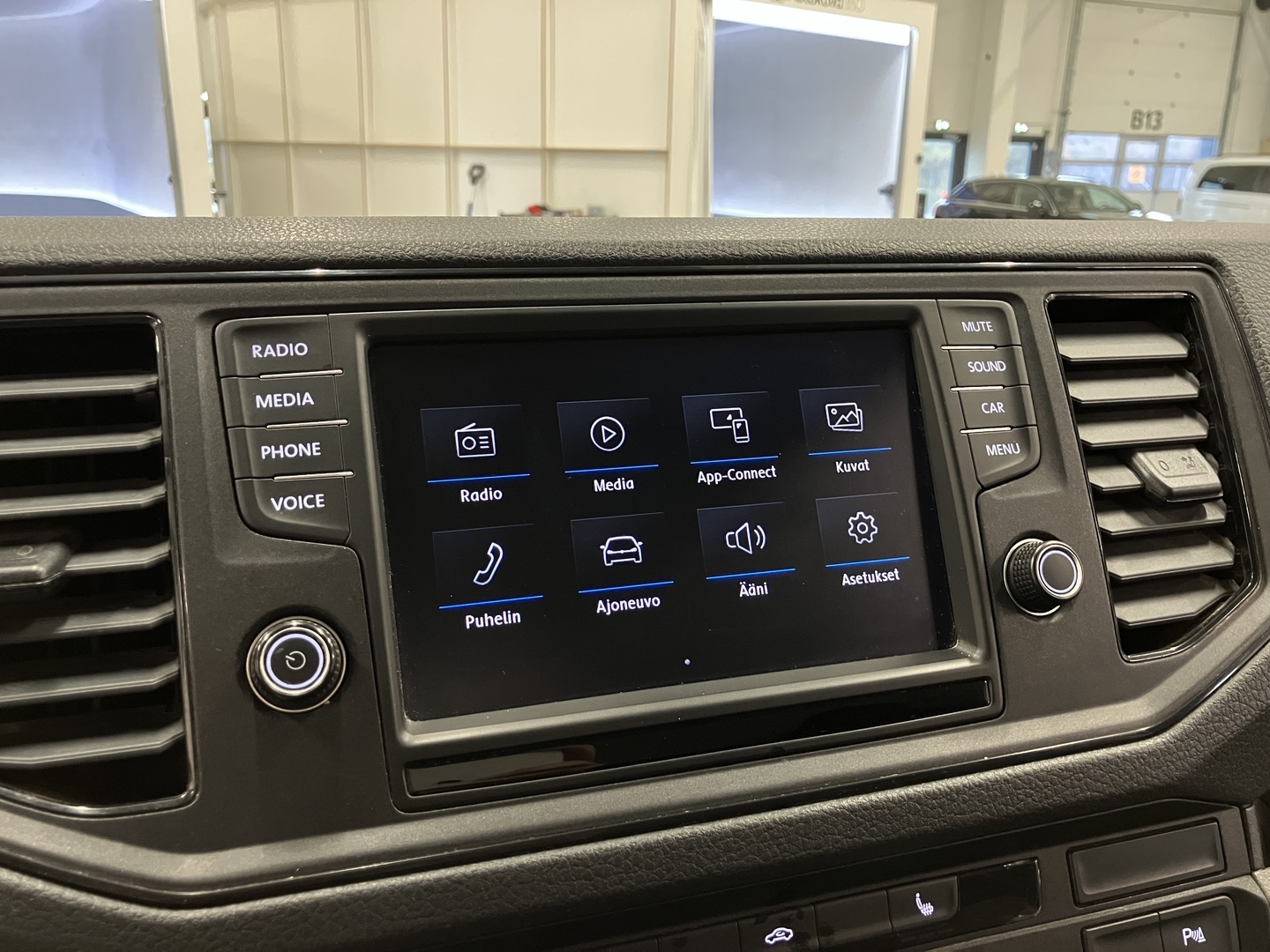 VOLKSWAGEN CRAFTER 2019