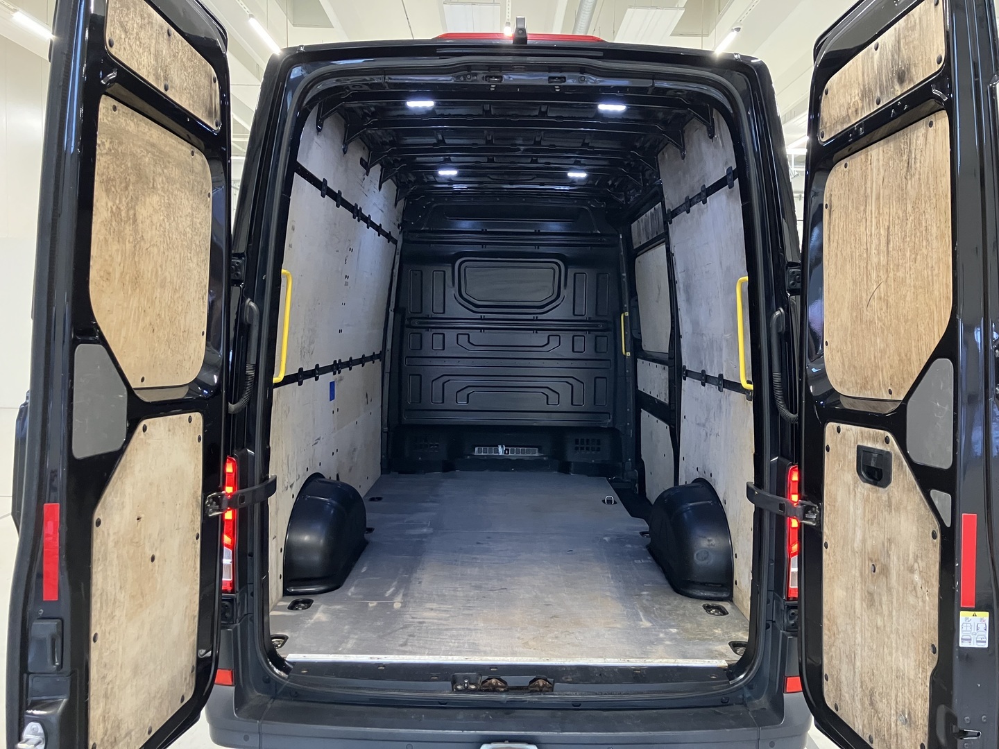 VOLKSWAGEN CRAFTER 2019