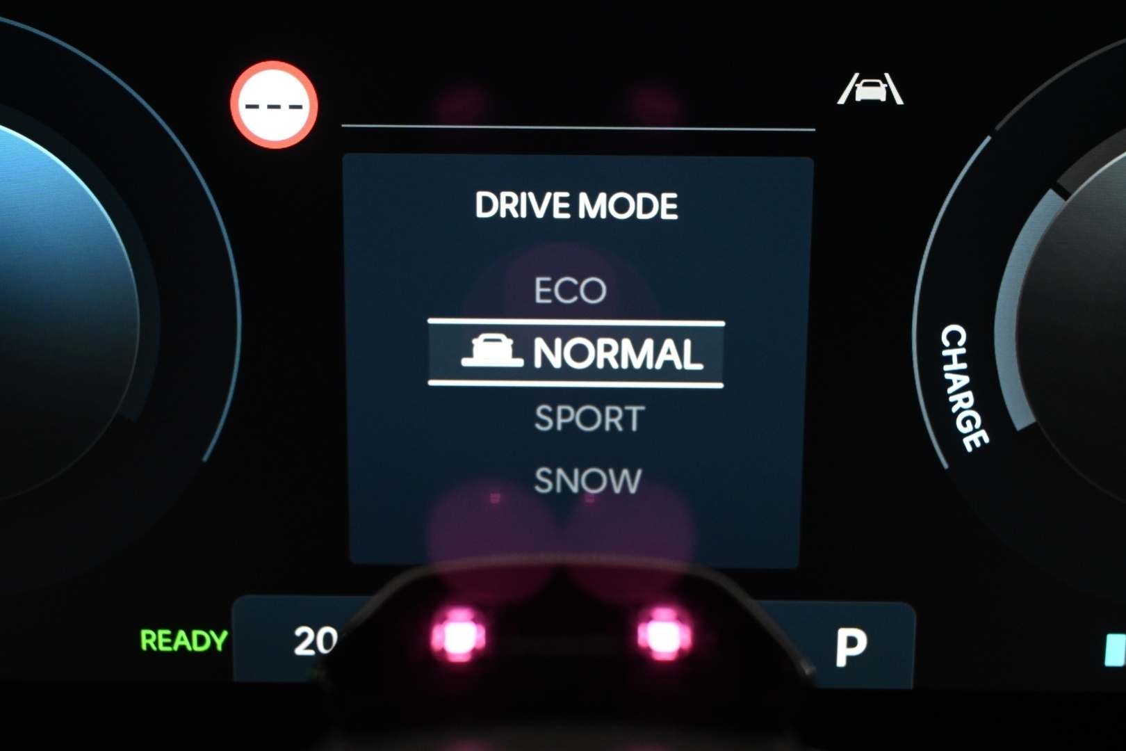 HYUNDAI KONA Electric 2025