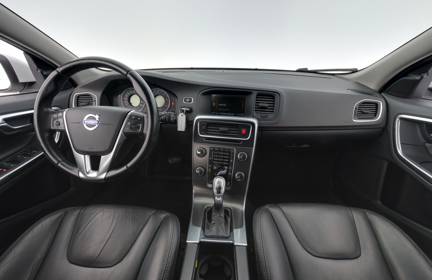 VOLVO V60 2013