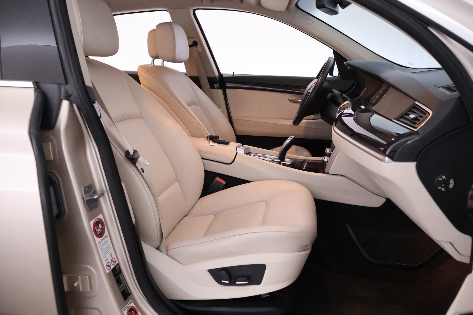 BMW 530 GRAN TURISMO 2013