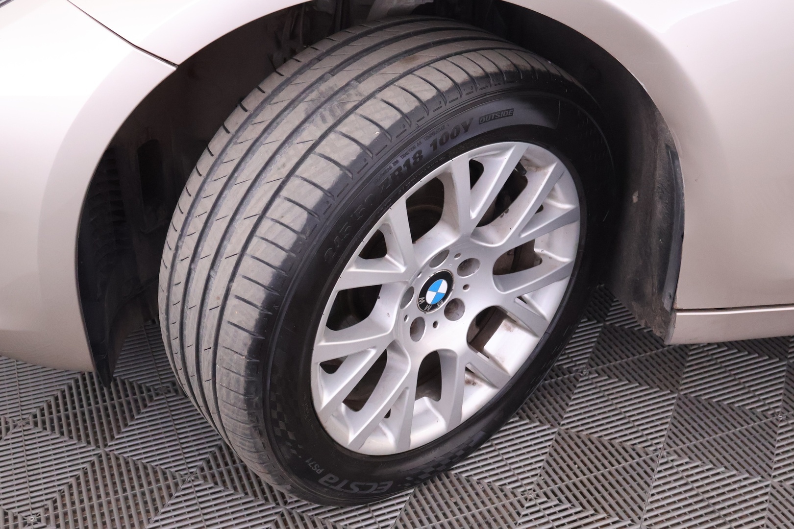 BMW 530 GRAN TURISMO 2013