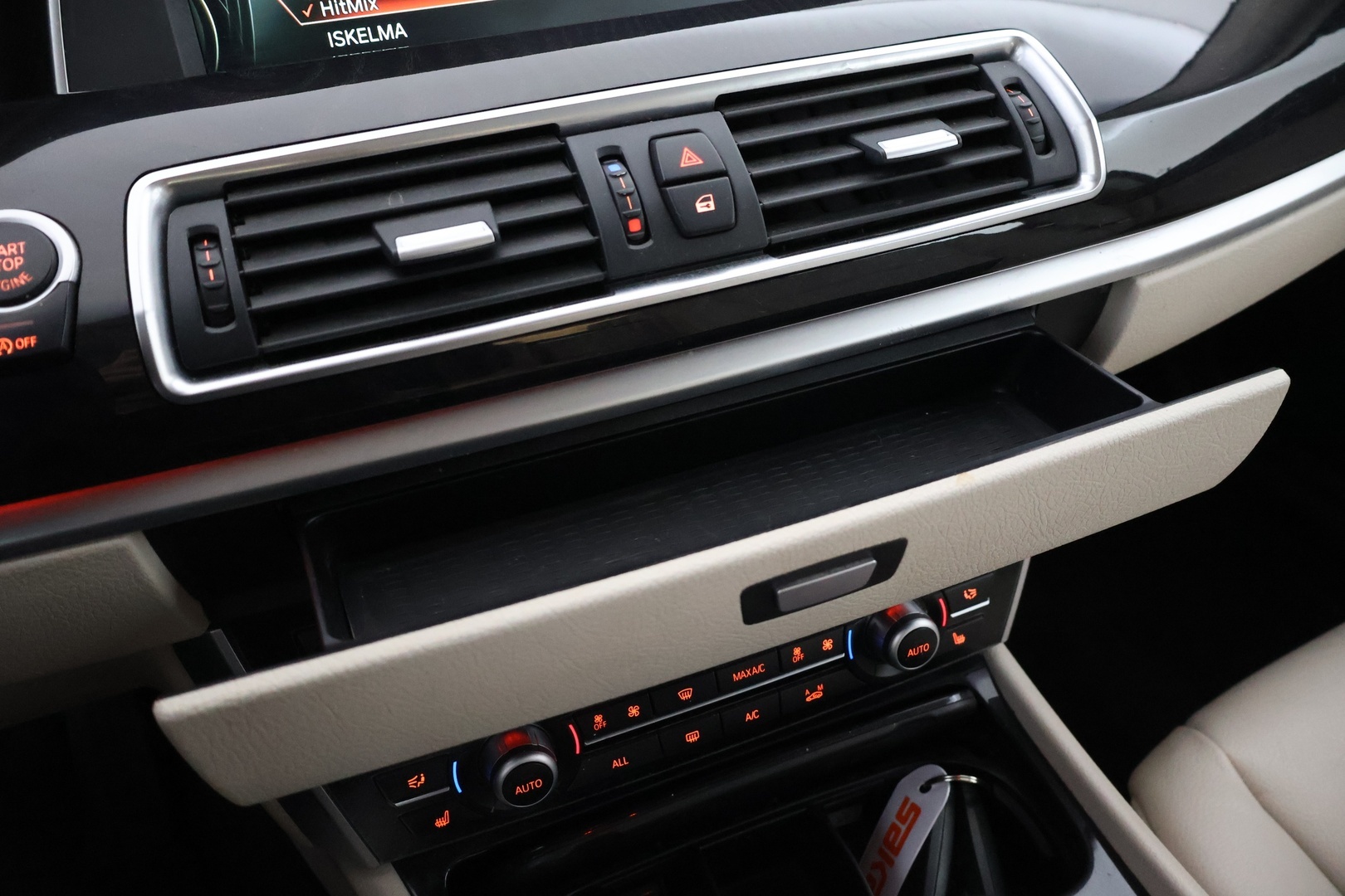 BMW 530 GRAN TURISMO 2013