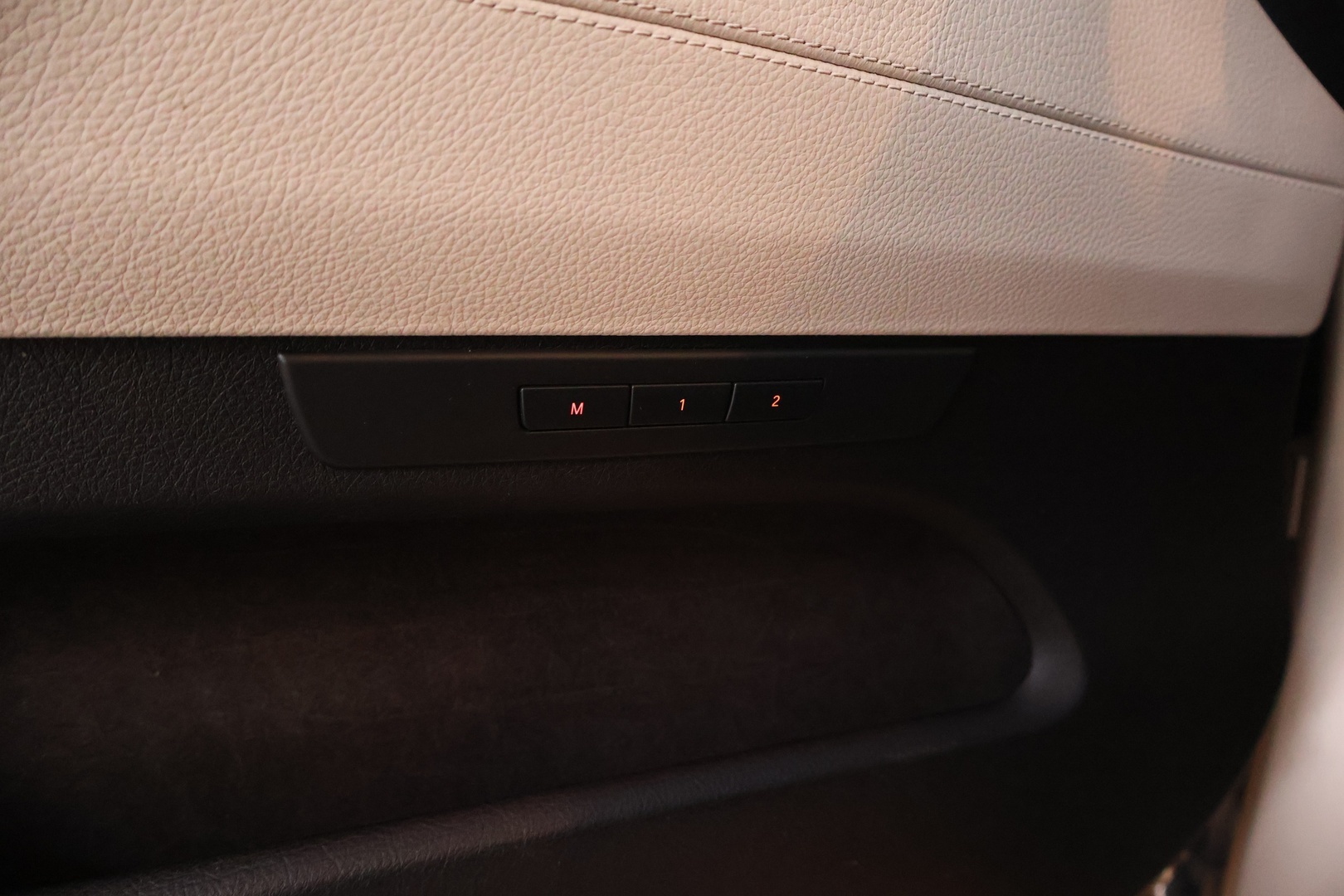 BMW 530 GRAN TURISMO 2013