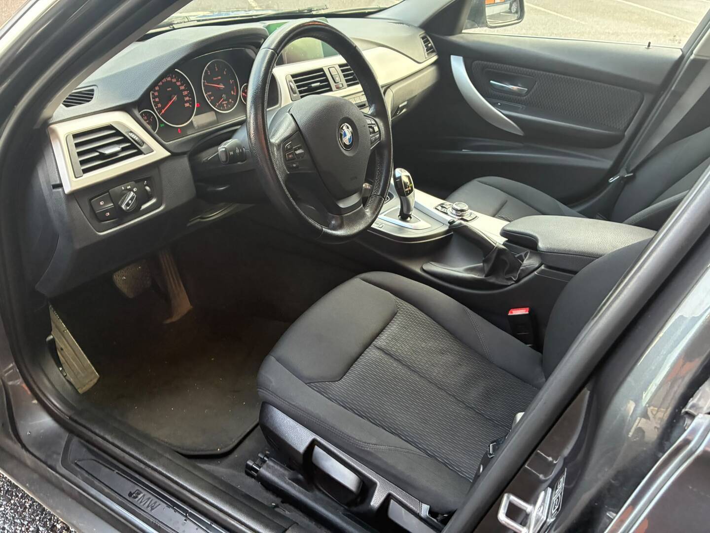 BMW 320 2013