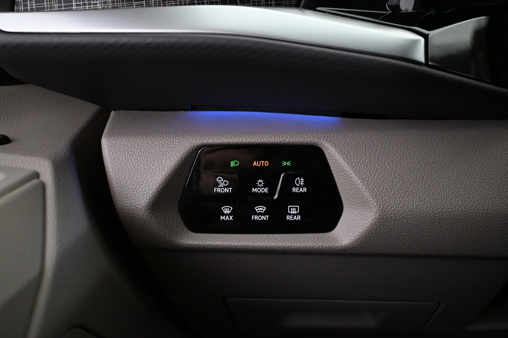 VOLKSWAGEN Multivan 2022
