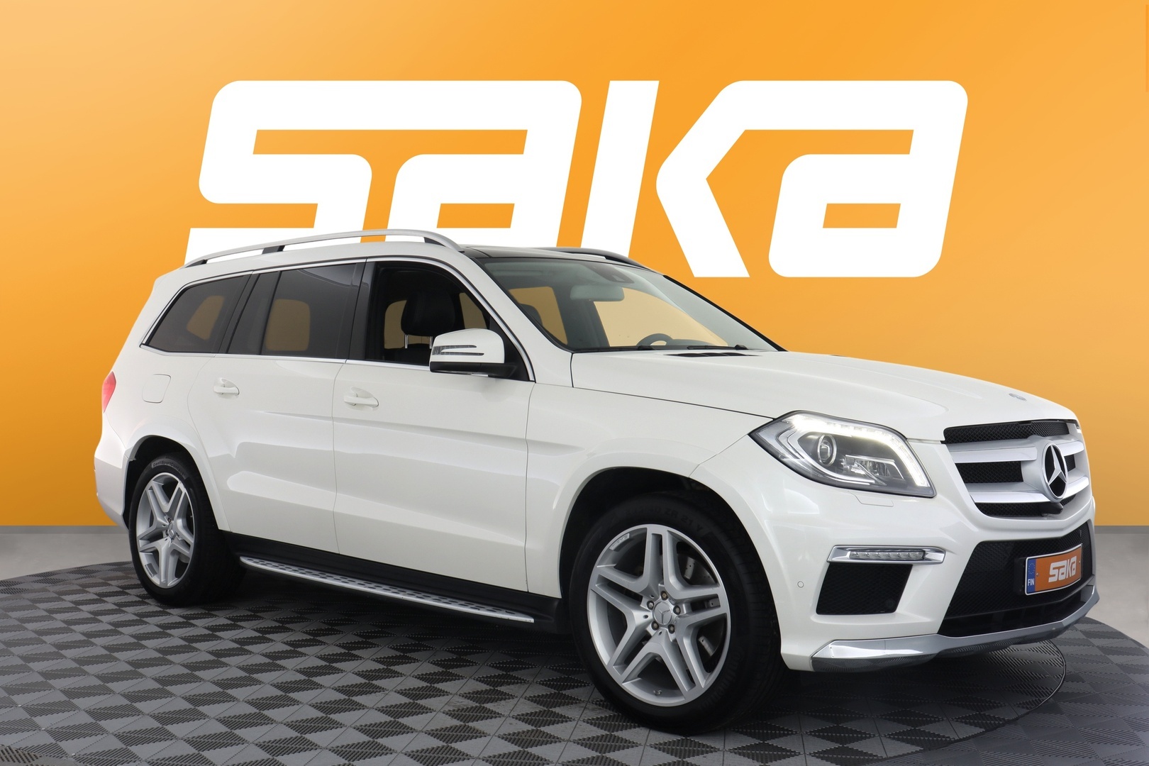 MERCEDES-BENZ GL 2015