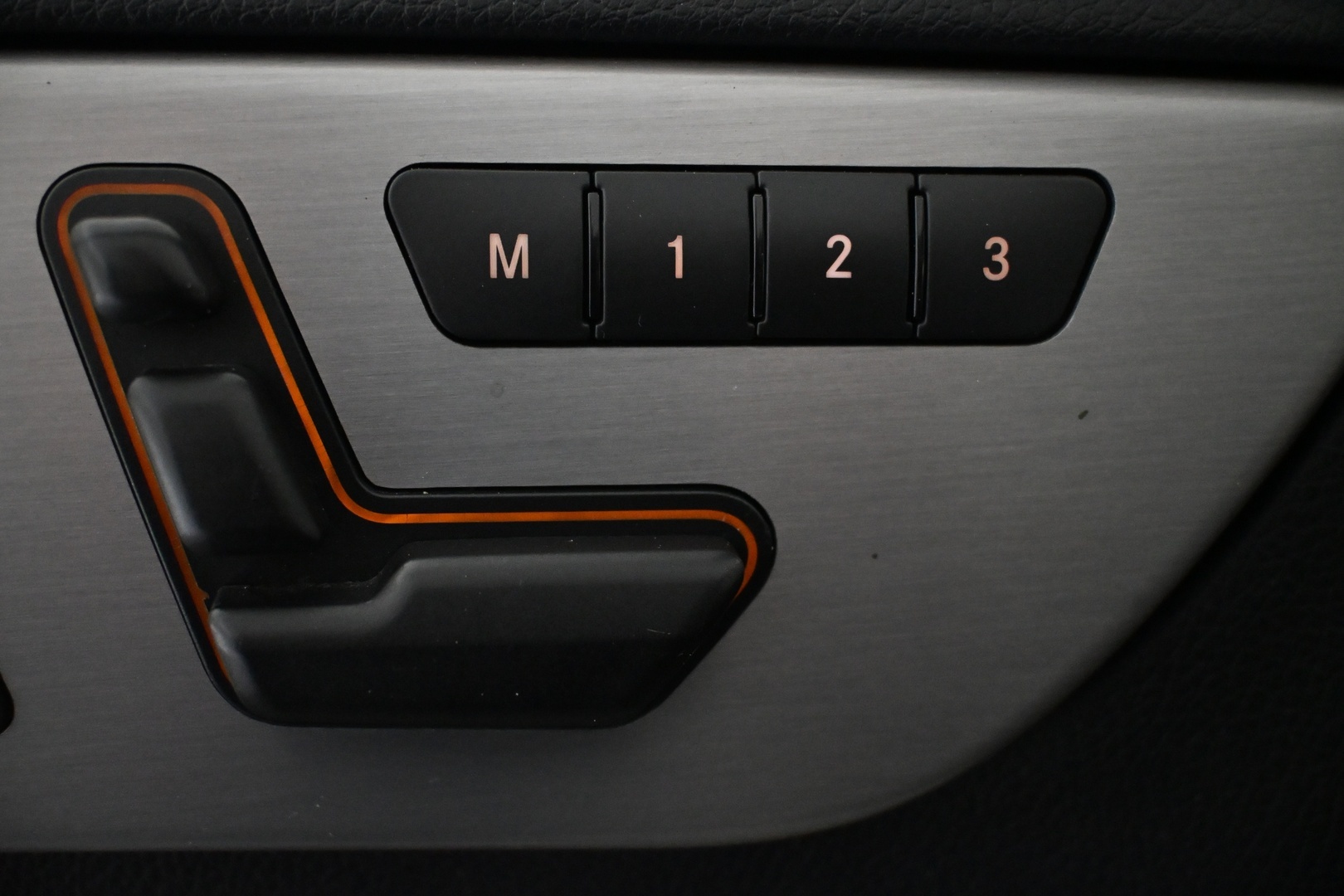 MERCEDES-BENZ GL 2015