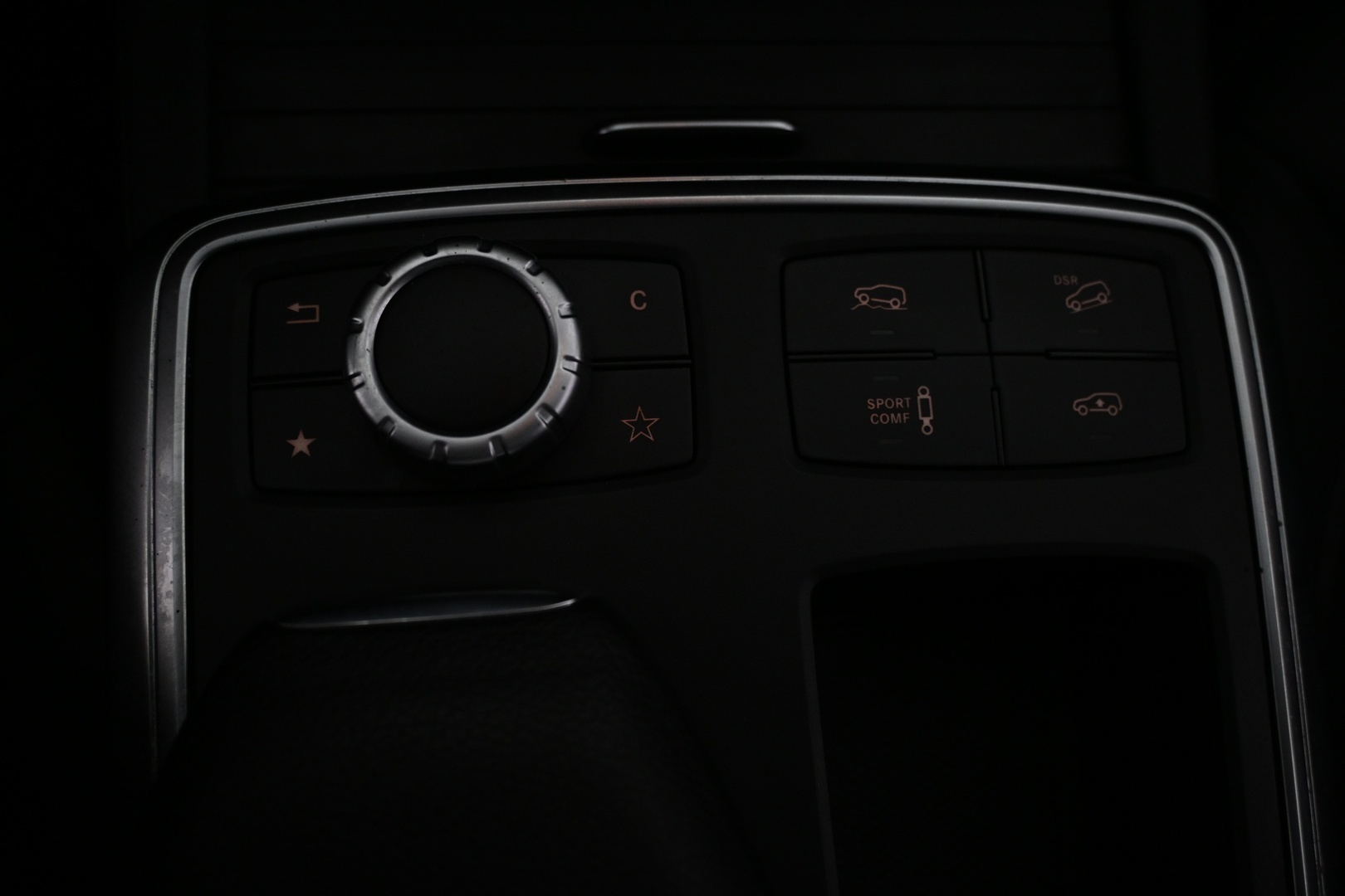 MERCEDES-BENZ GL 2015