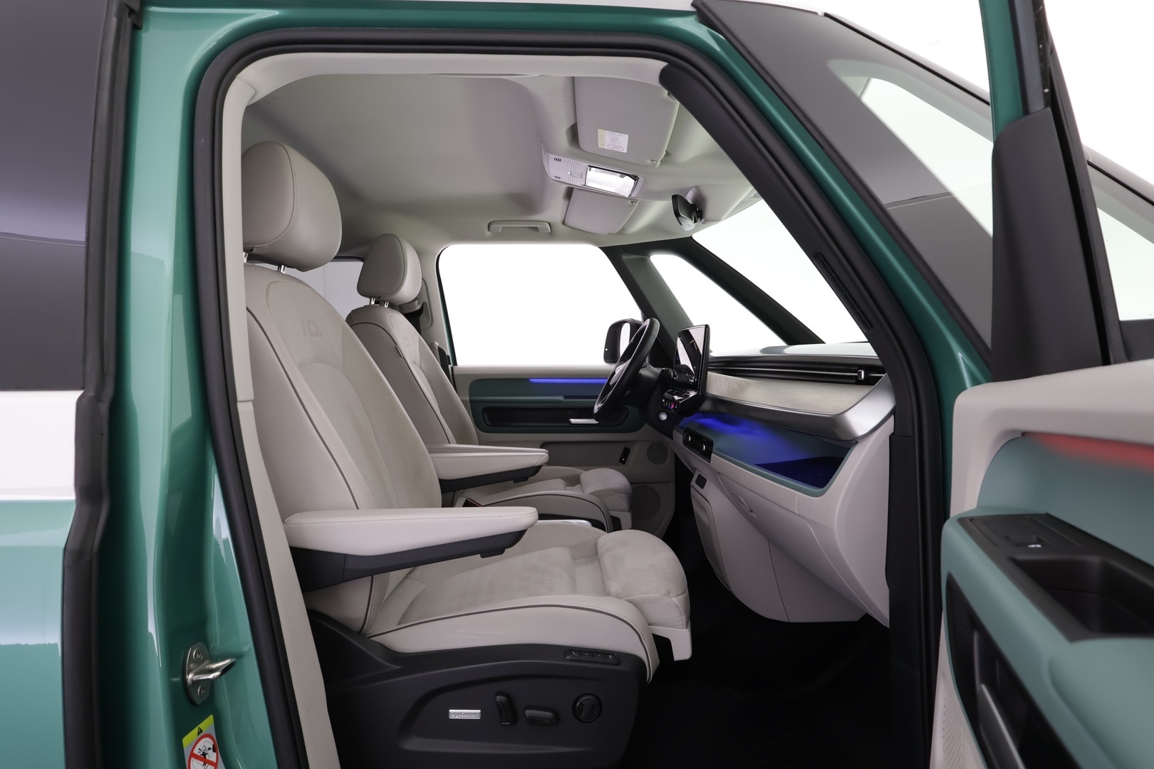 VOLKSWAGEN ID. Buzz 2024