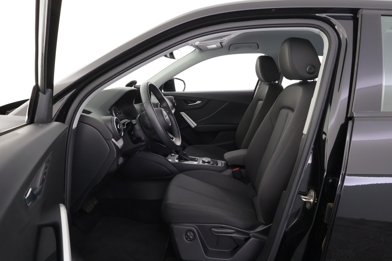 AUDI Q2 2021
