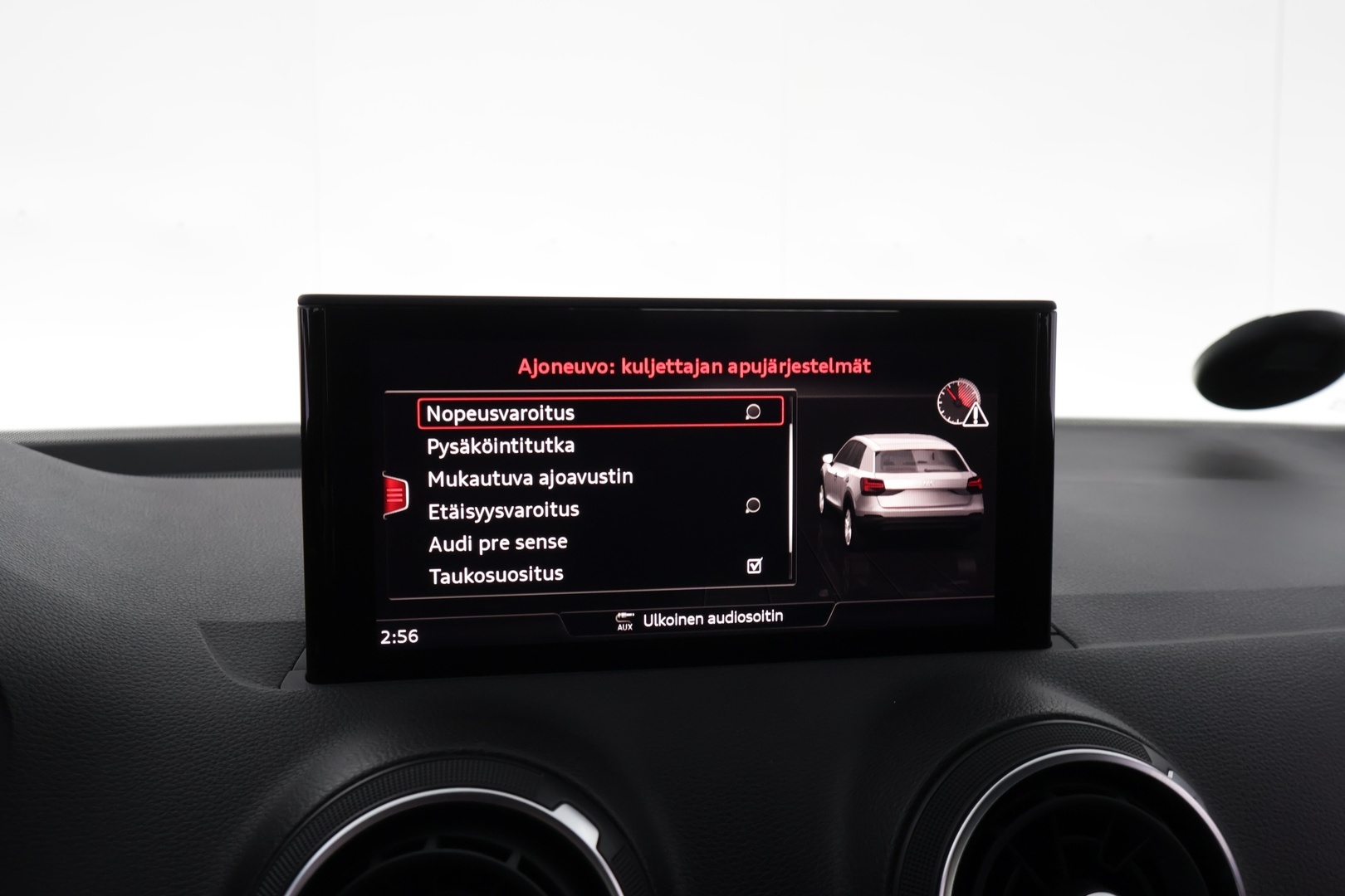 AUDI Q2 2021