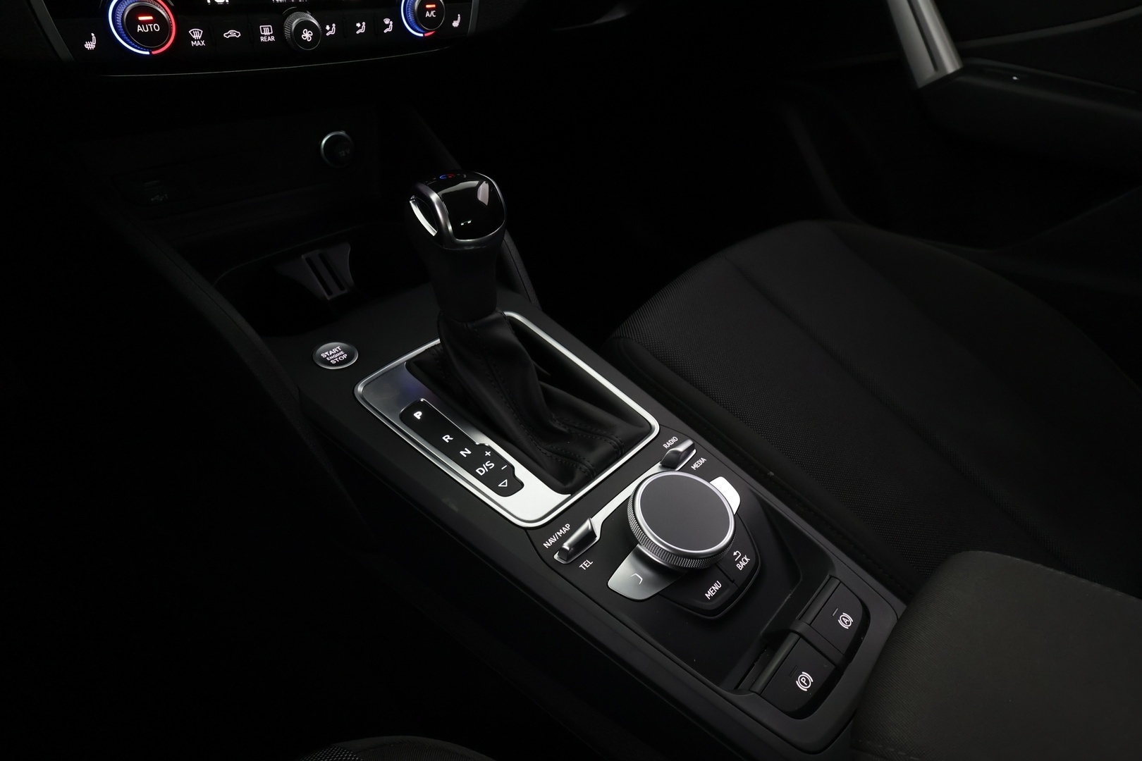 AUDI Q2 2021