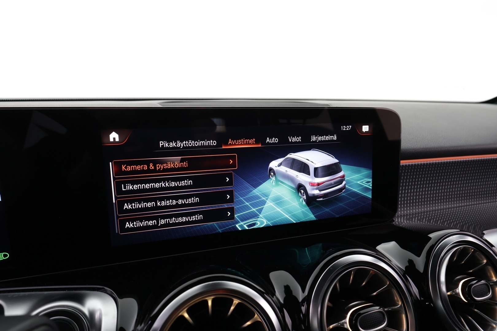 MERCEDES-BENZ EQB 2023
