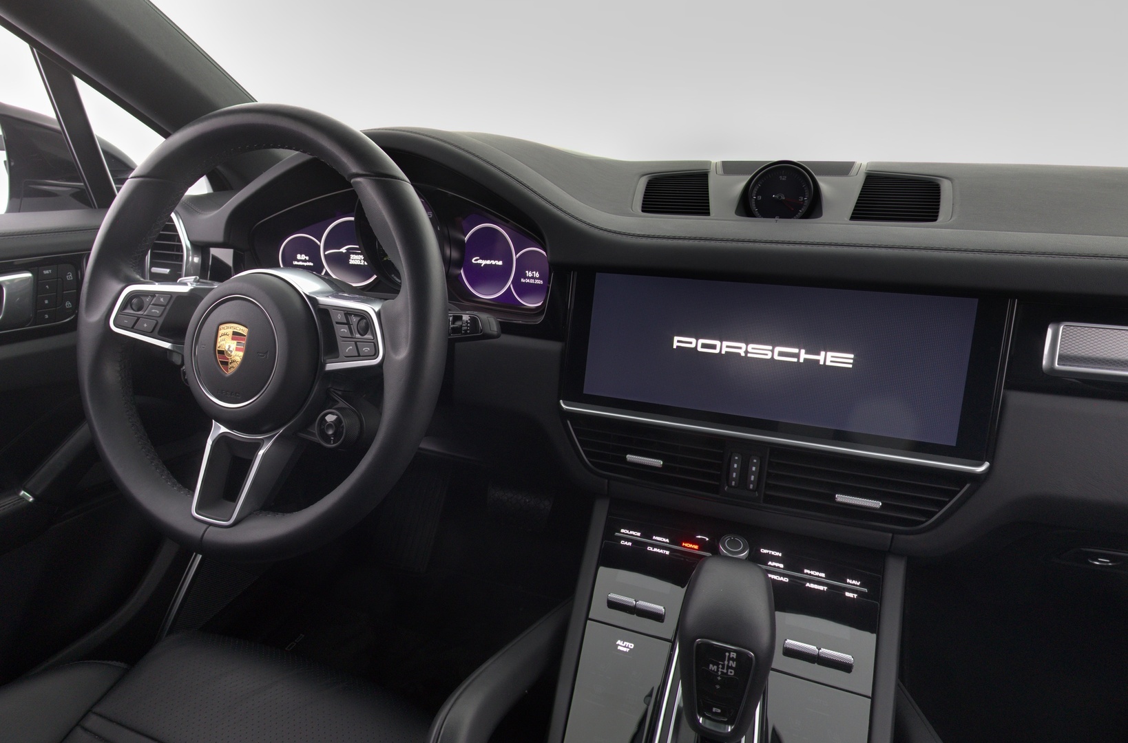 PORSCHE Cayenne 2023