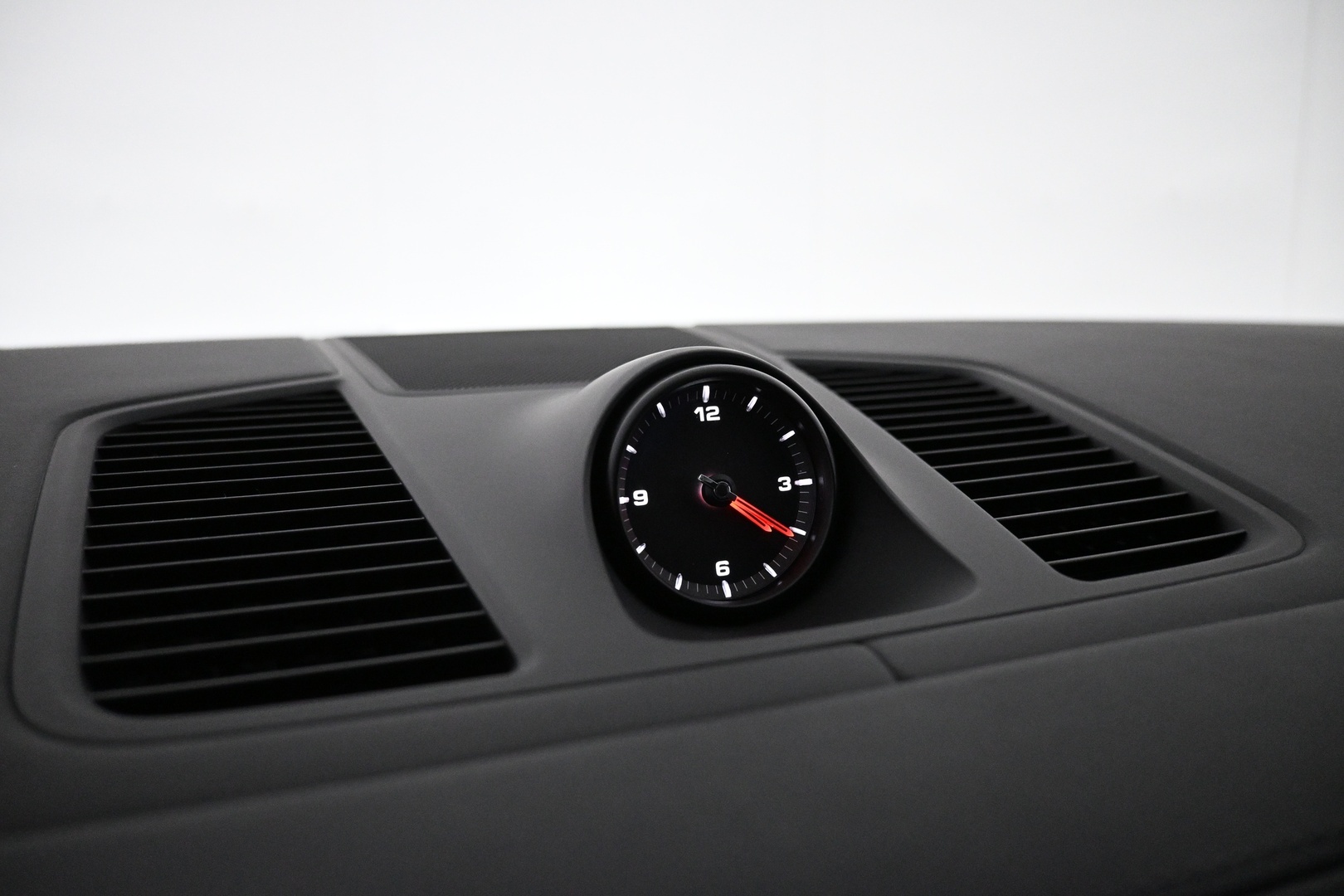 PORSCHE Cayenne 2023