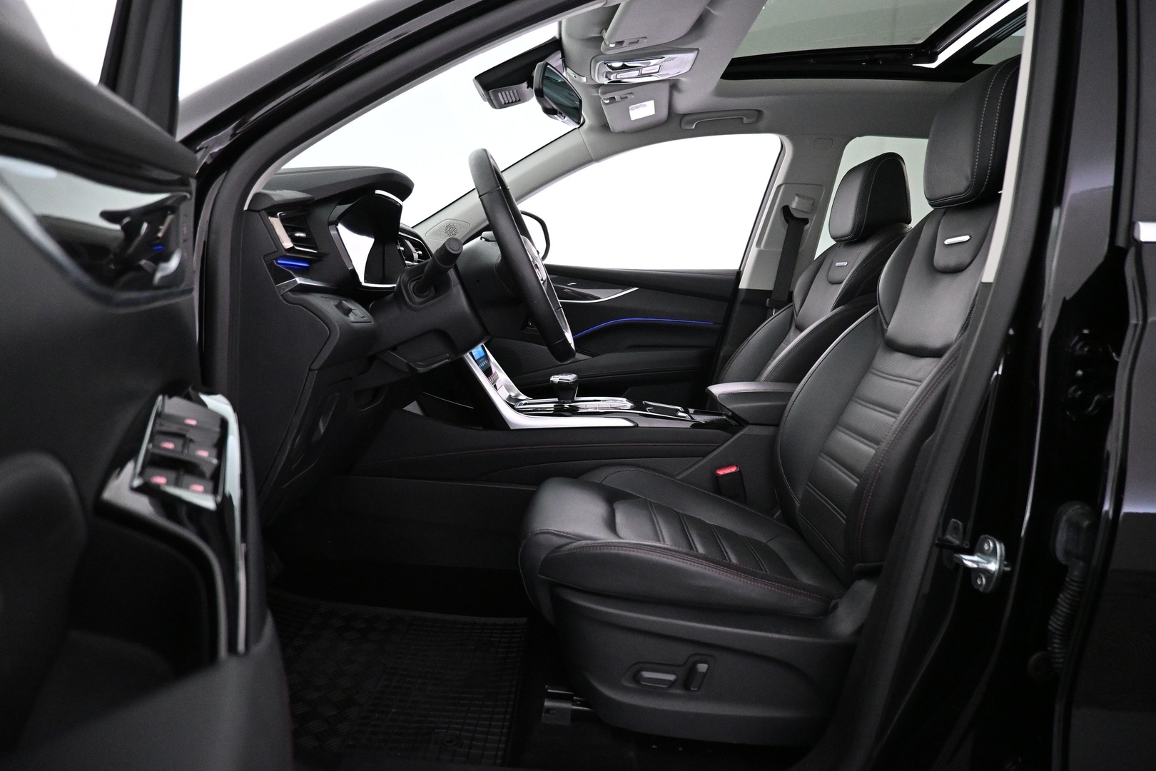 MAXUS Euniq 6 2022