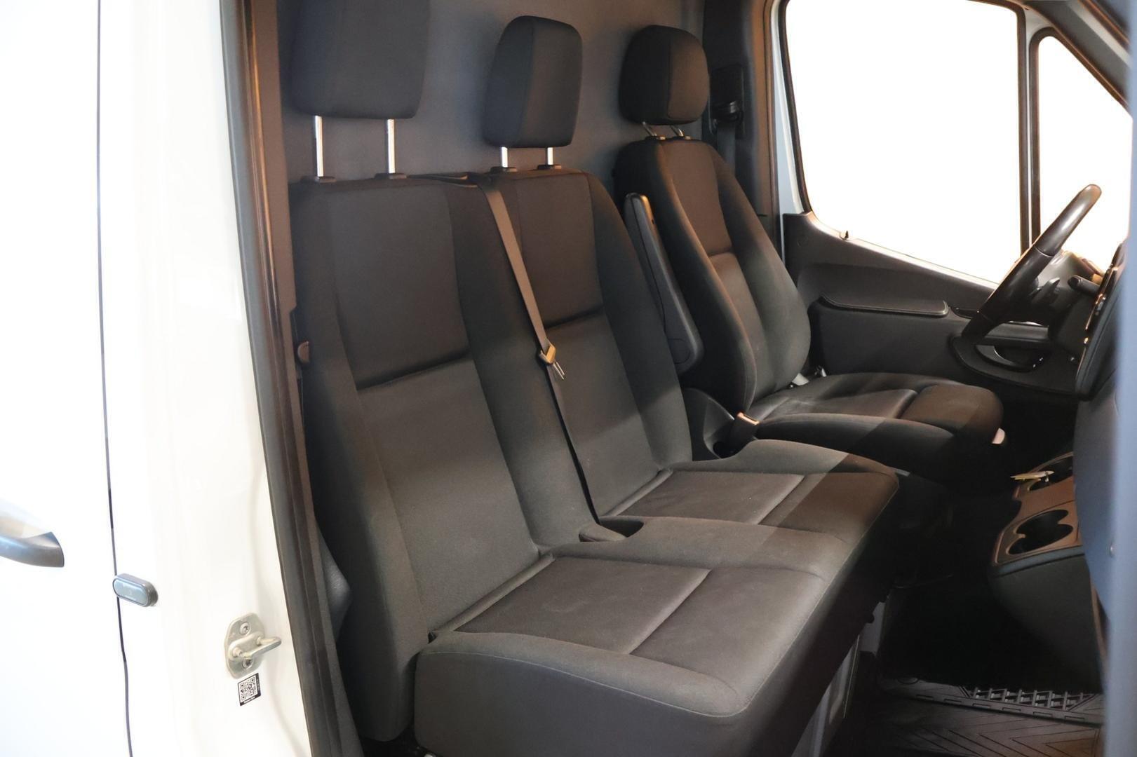 MERCEDES-BENZ Sprinter 2021