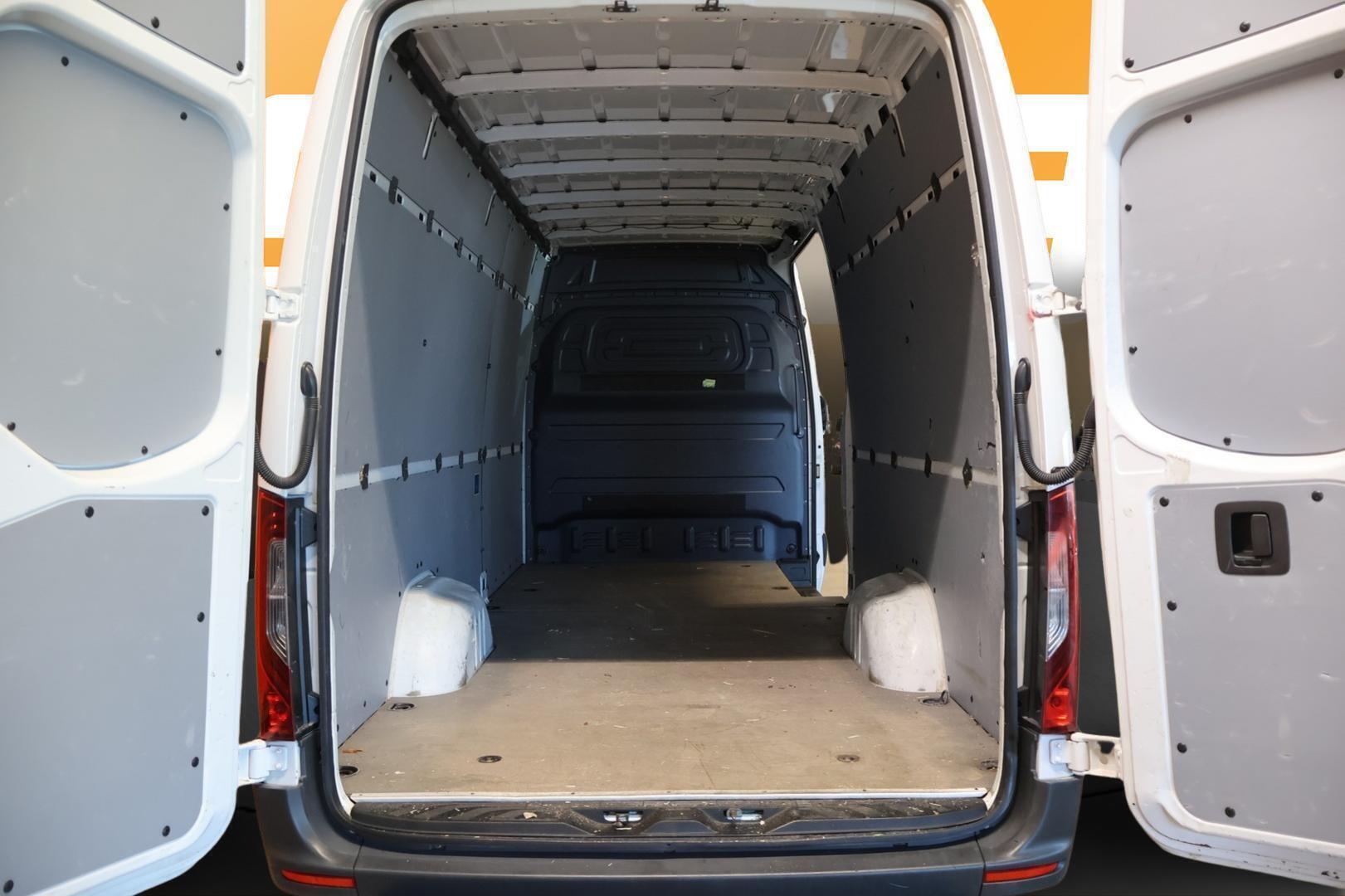 MERCEDES-BENZ Sprinter 2021