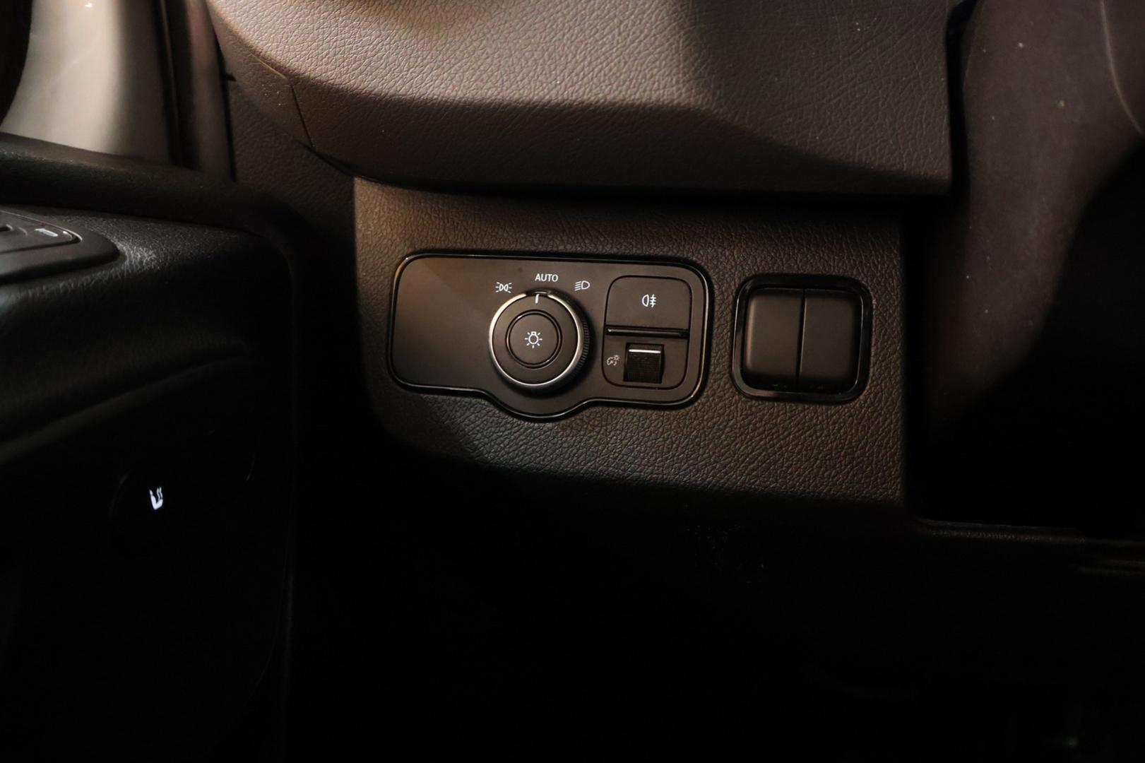 MERCEDES-BENZ Sprinter 2021