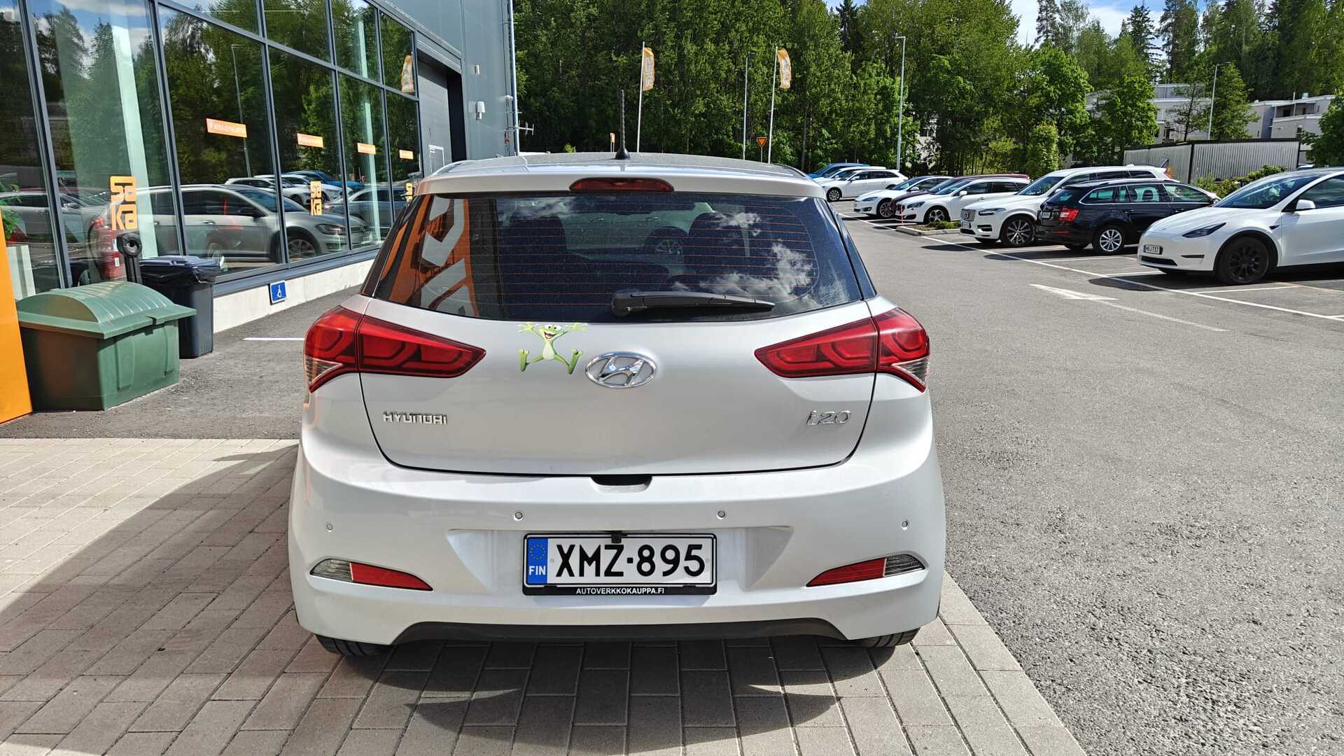 HYUNDAI I20 2017