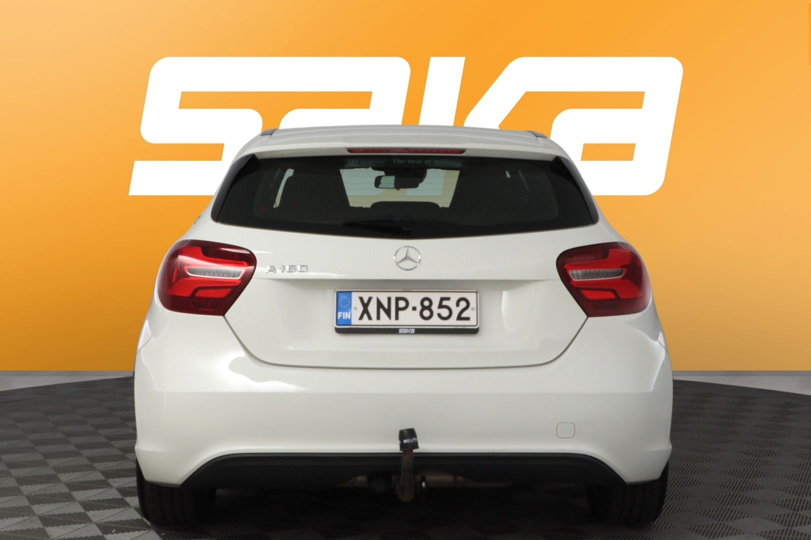 MERCEDES-BENZ A 2016