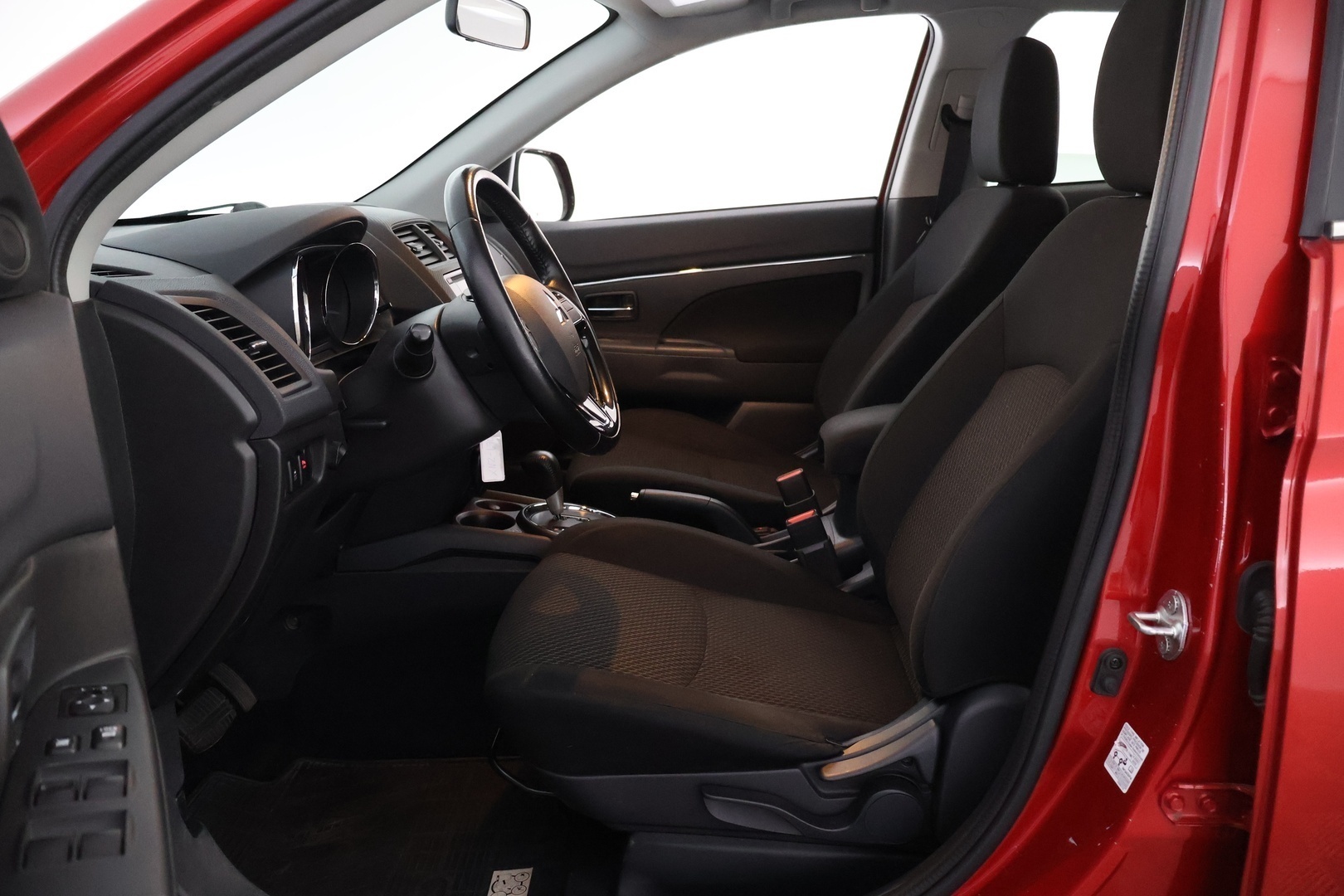 MITSUBISHI ASX 2016