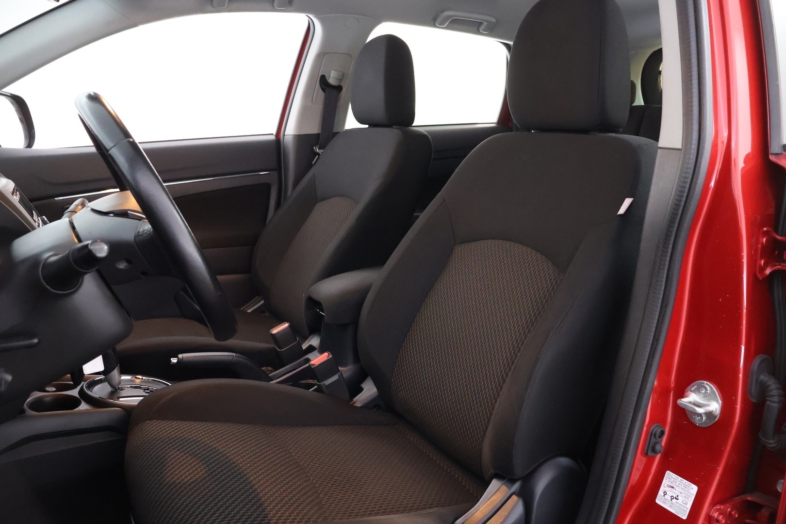 MITSUBISHI ASX 2016