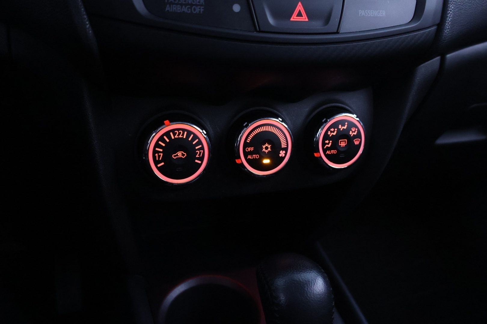 MITSUBISHI ASX 2016