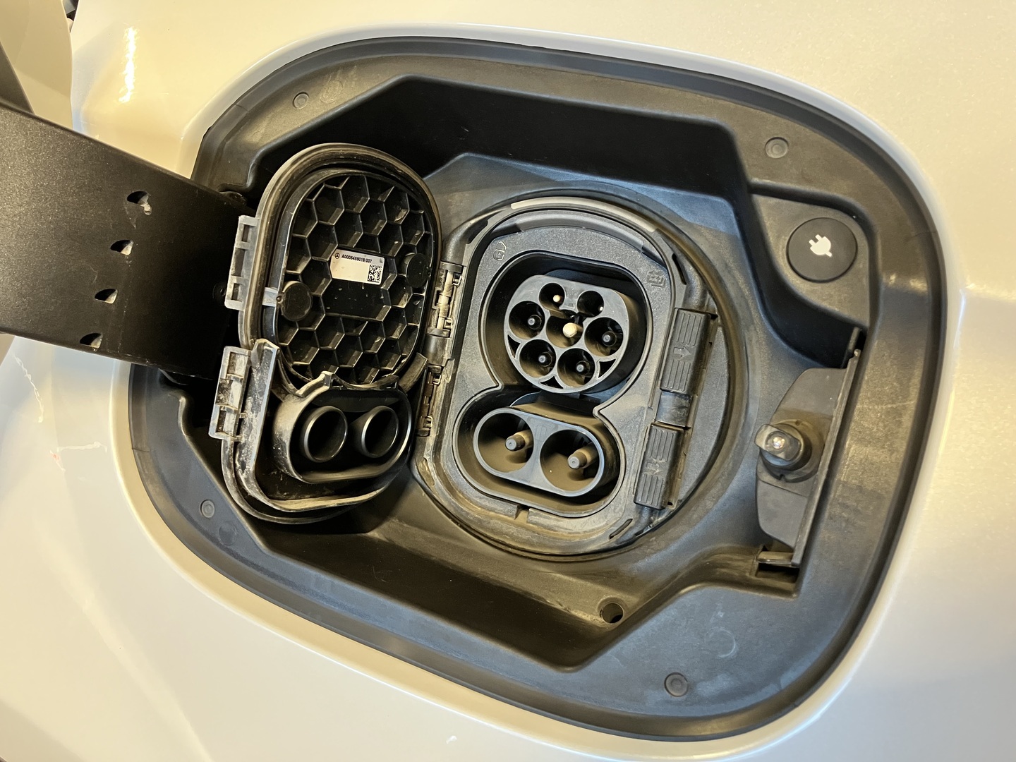 MERCEDES-BENZ S 2022