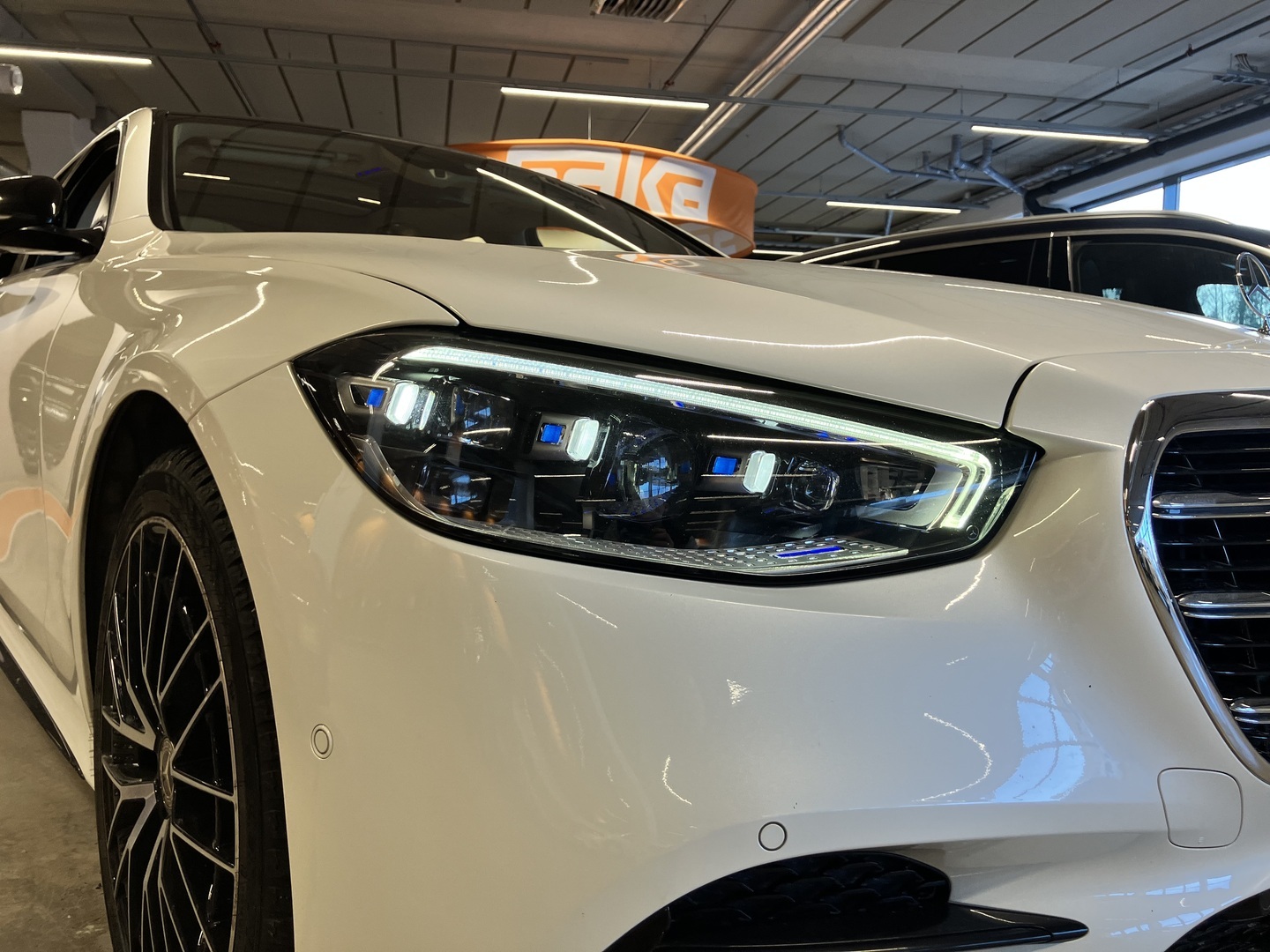 MERCEDES-BENZ S 2022