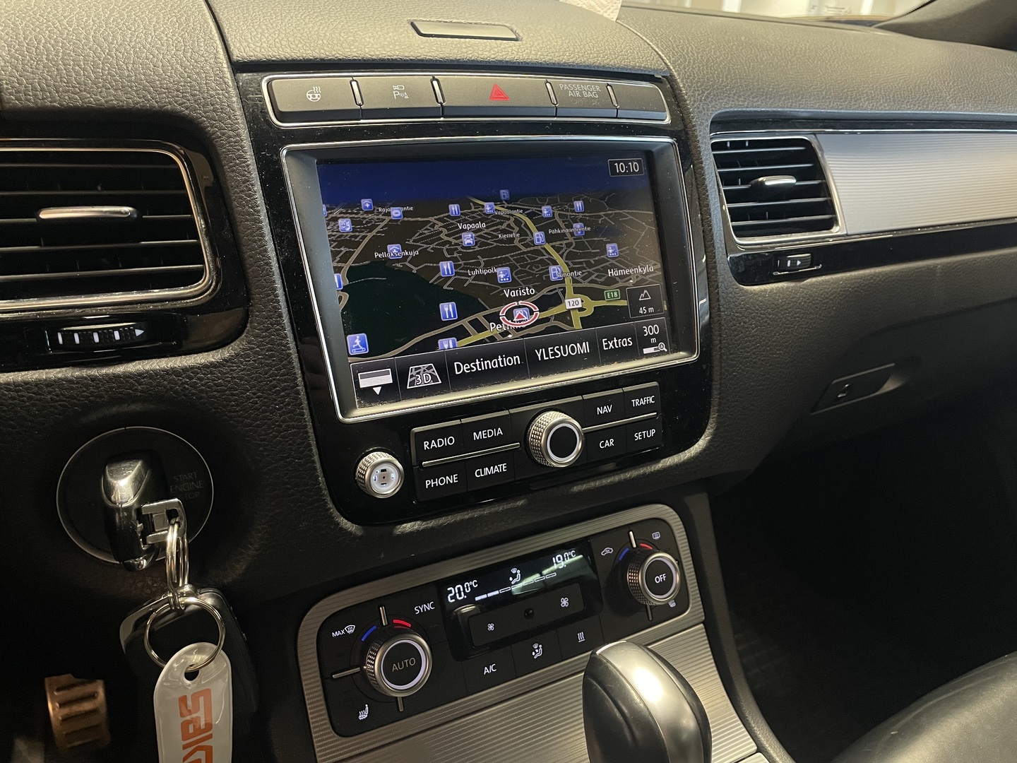 VOLKSWAGEN Touareg 2017