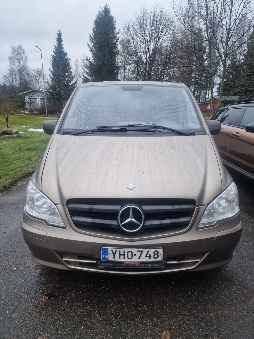 MERCEDES-BENZ Vito 2011