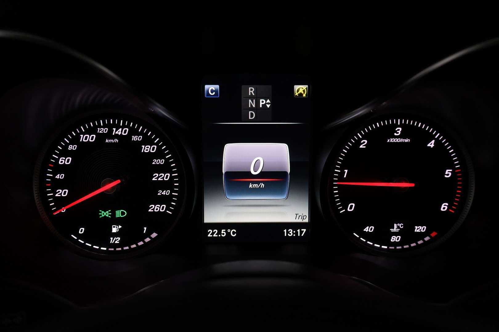 MERCEDES-BENZ C 2018