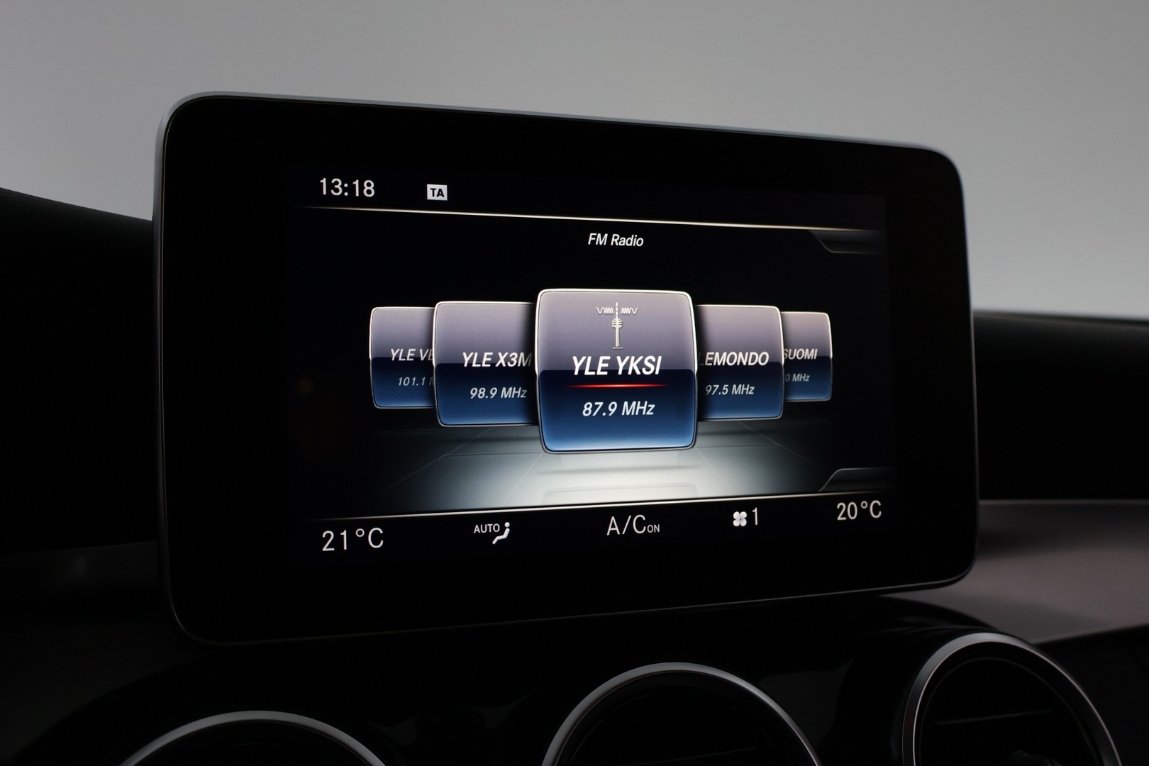 MERCEDES-BENZ C 2018