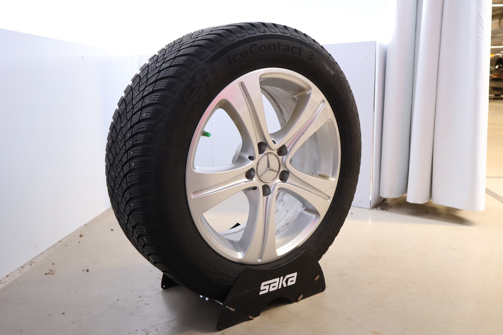 MERCEDES-BENZ E 2022