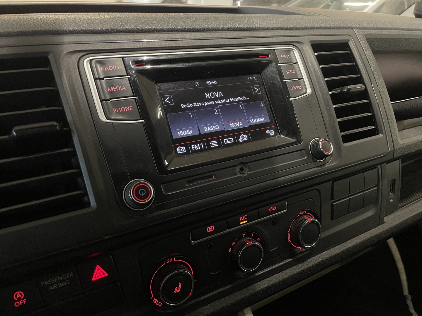 VOLKSWAGEN Transporter 2019