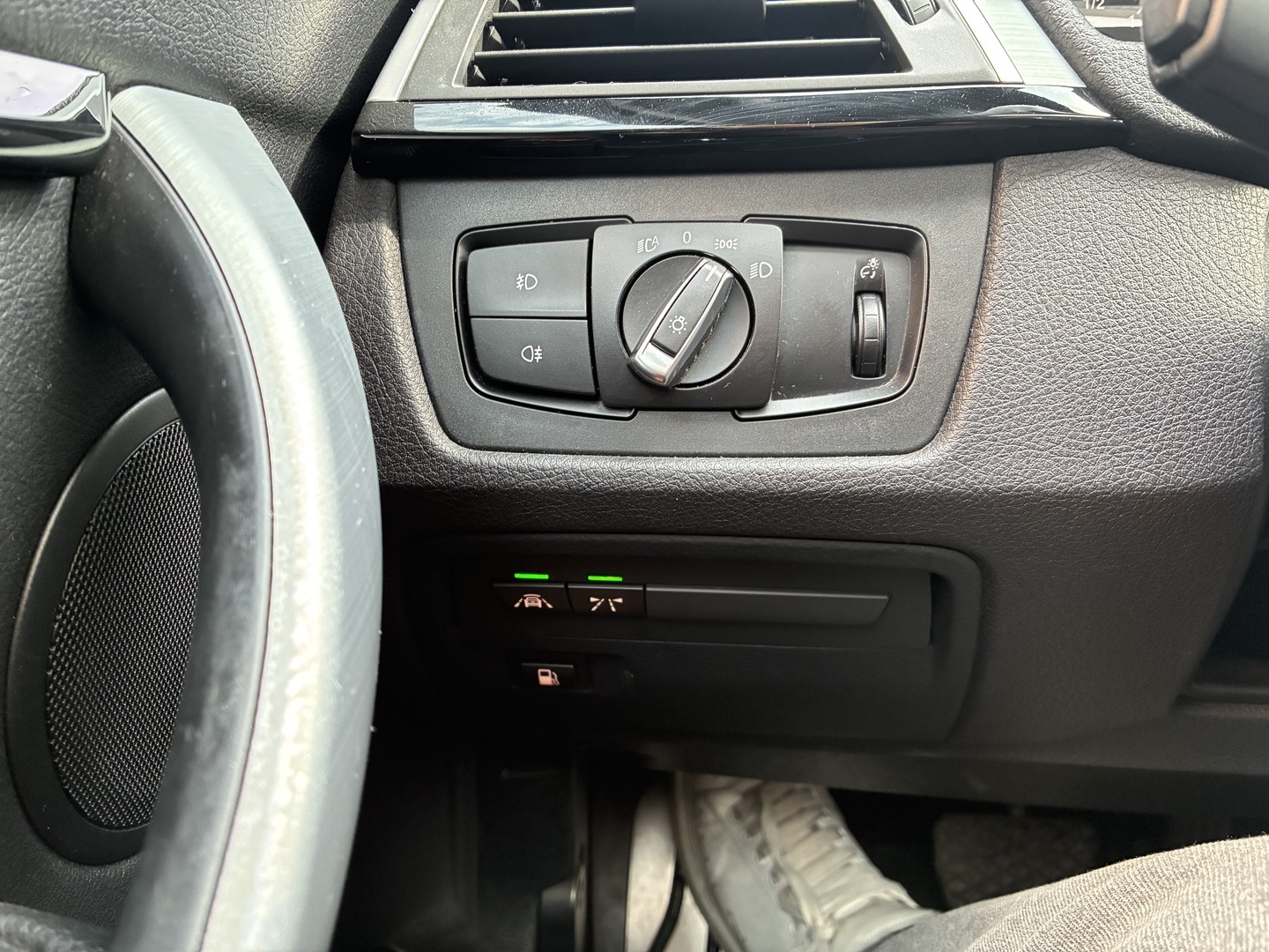 BMW 330 2016