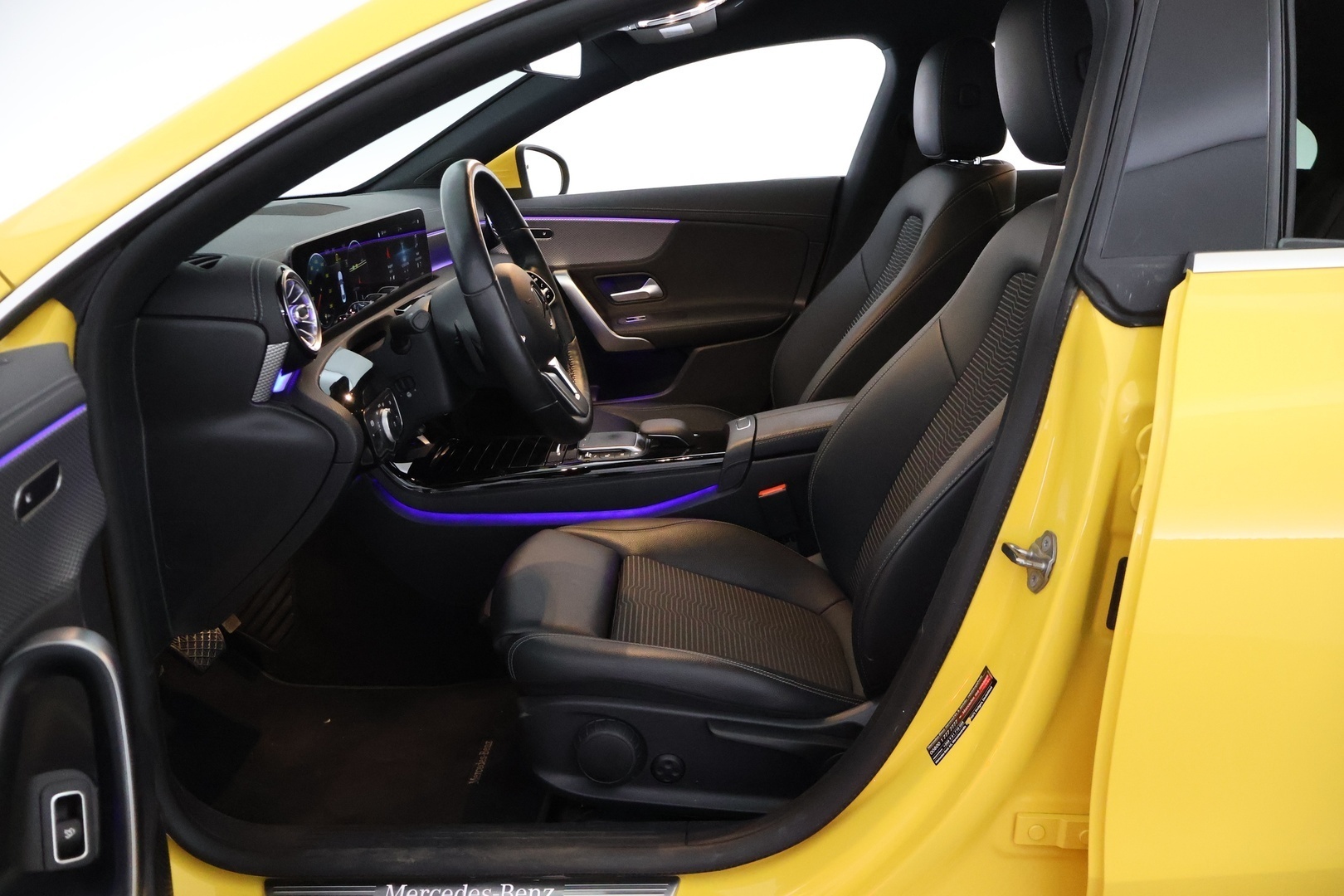 MERCEDES-BENZ CLA 2020