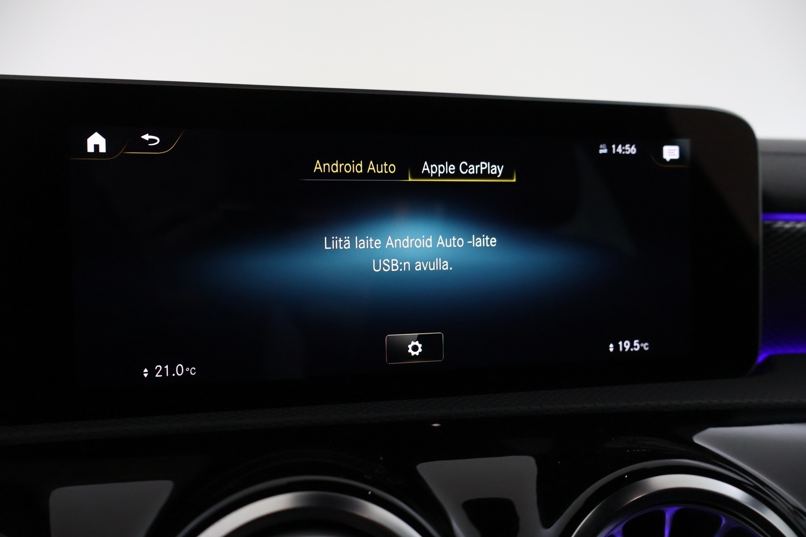 MERCEDES-BENZ CLA 2020