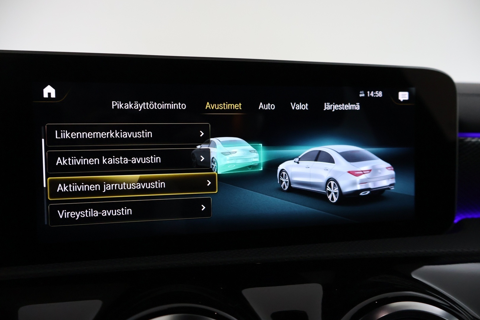 MERCEDES-BENZ CLA 2020