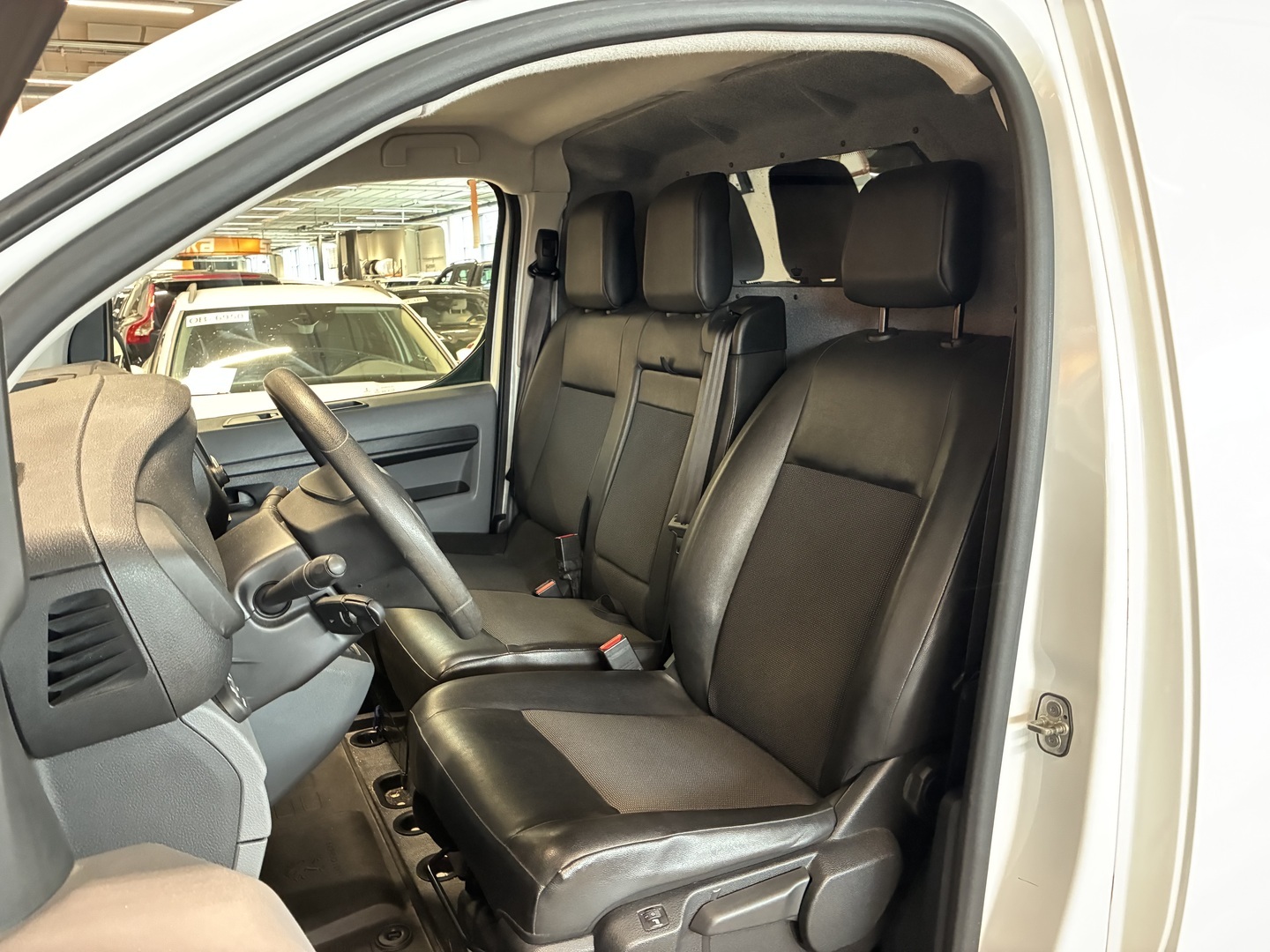 PEUGEOT Expert 2018