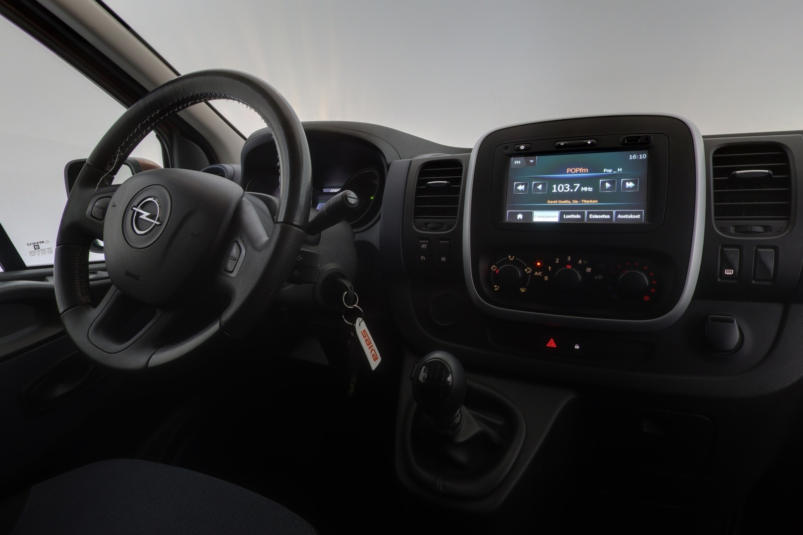 OPEL Vivaro 2015