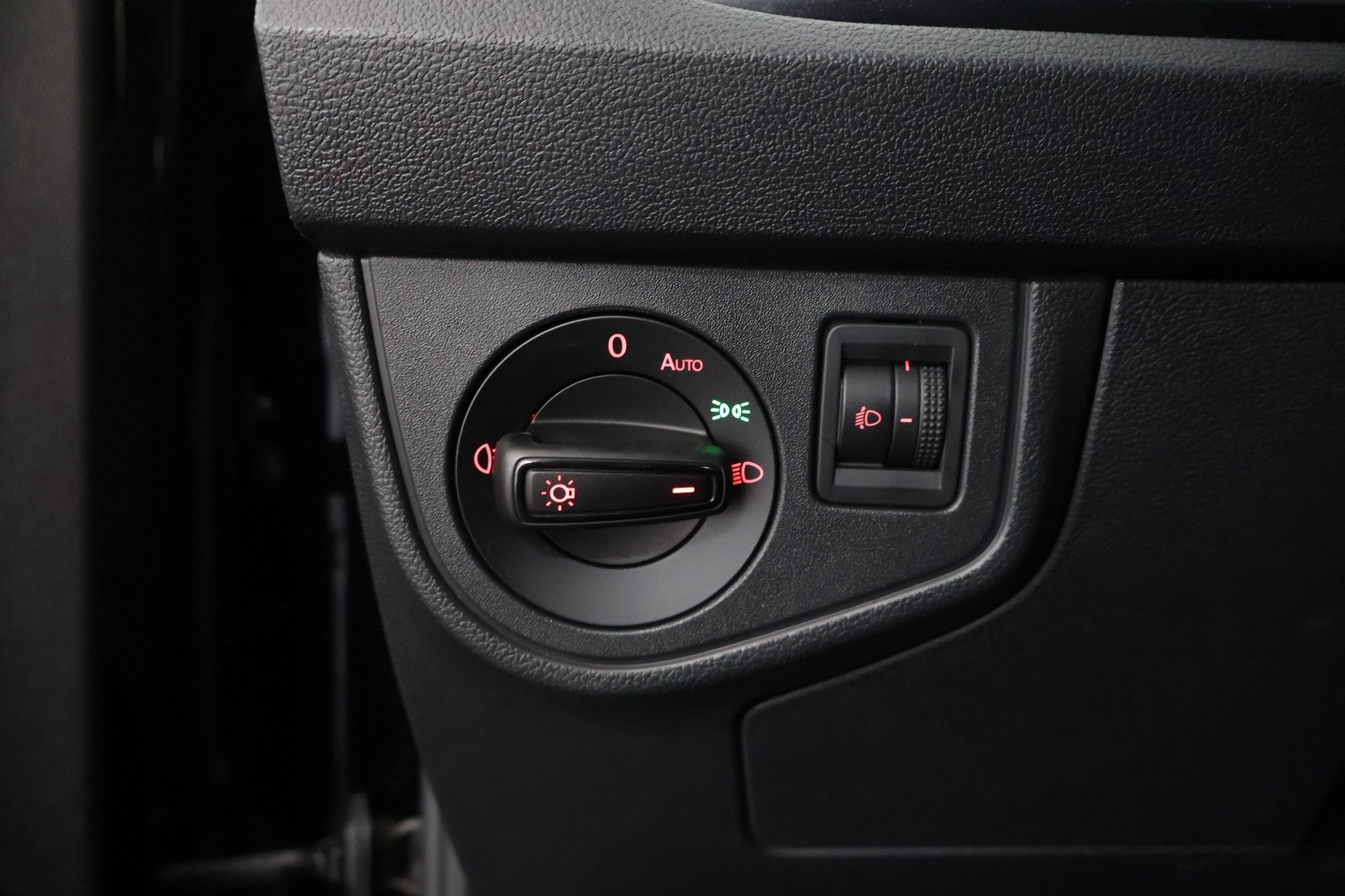 VOLKSWAGEN Polo 2018
