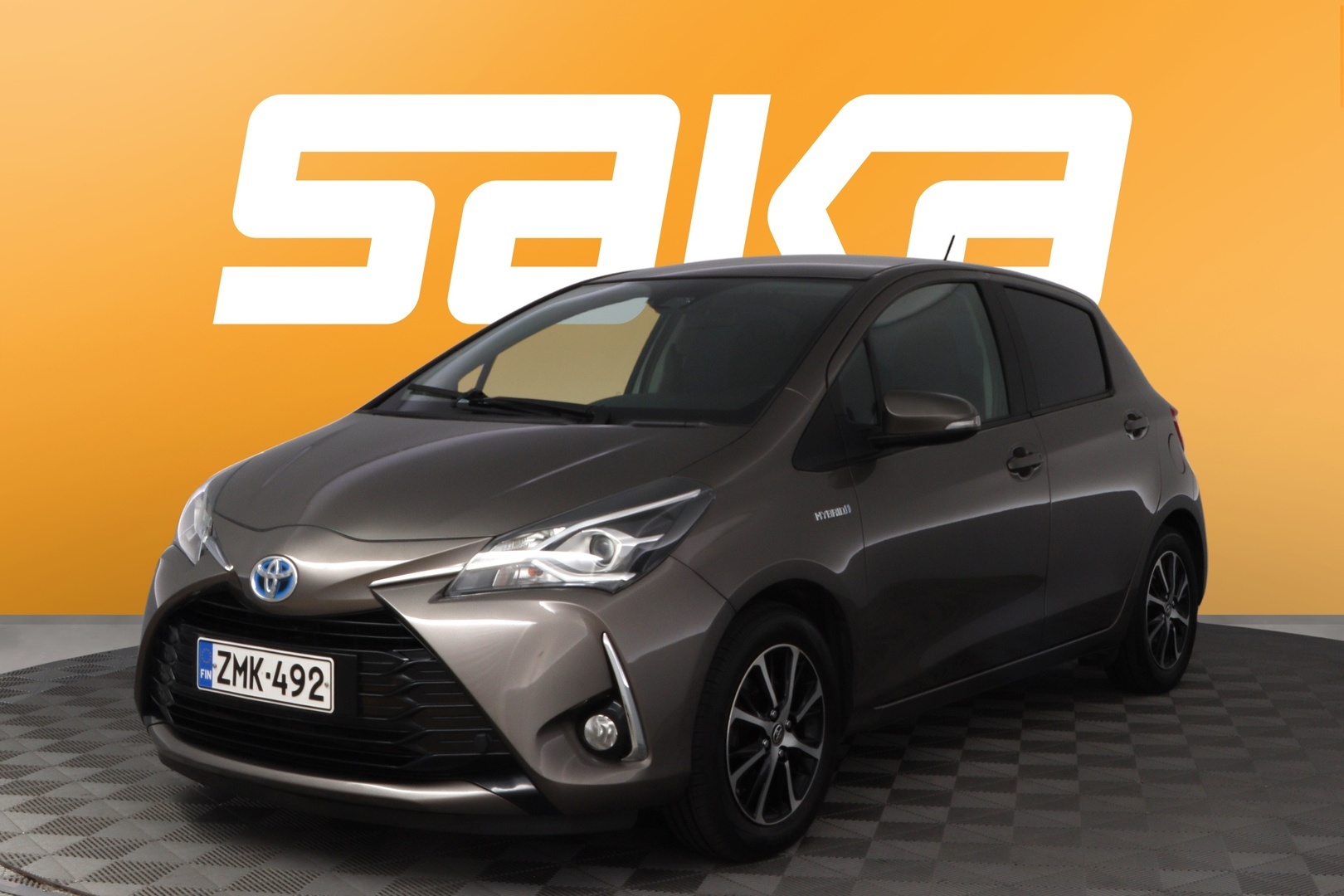 TOYOTA Yaris 2018