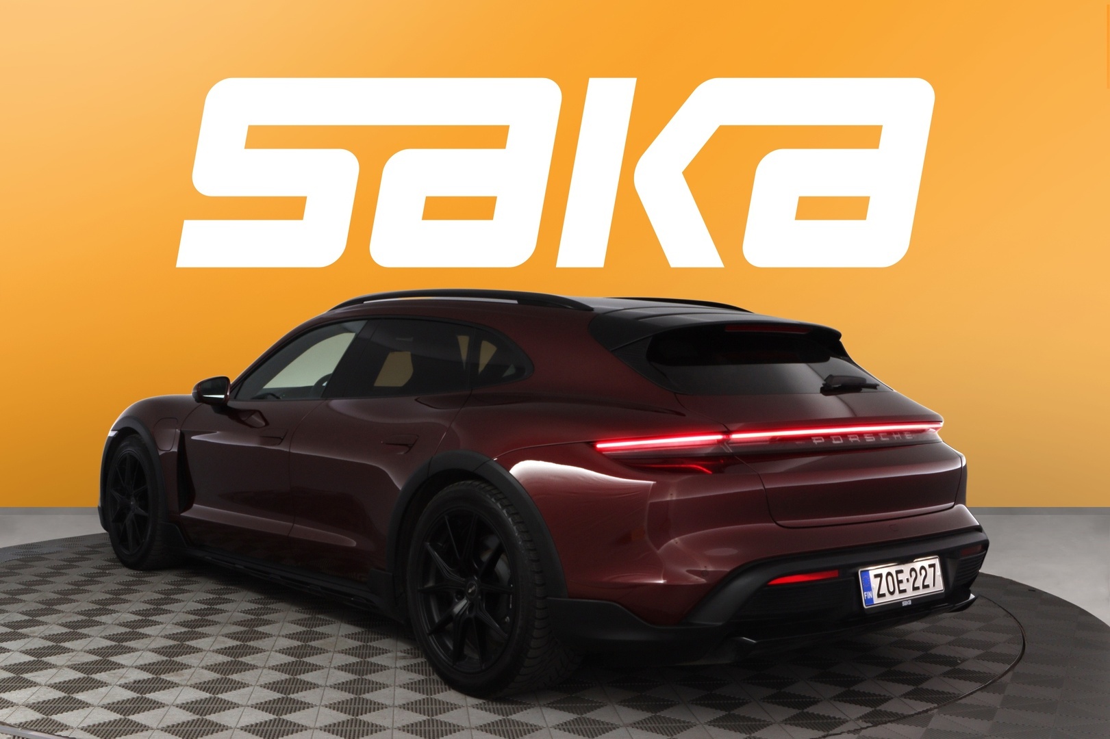 PORSCHE Taycan 2022