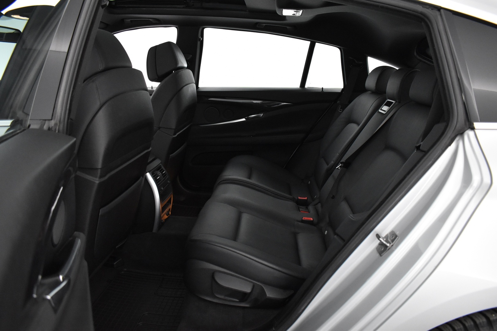 BMW 530 GRAN TURISMO 2010