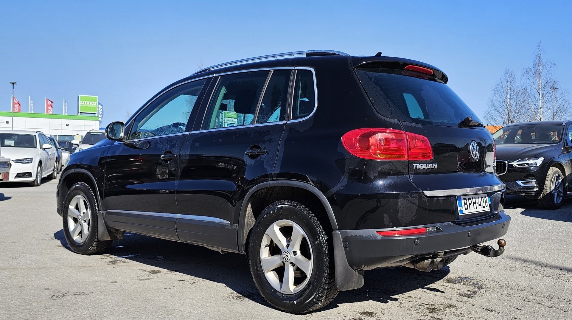 VOLKSWAGEN Tiguan 2012