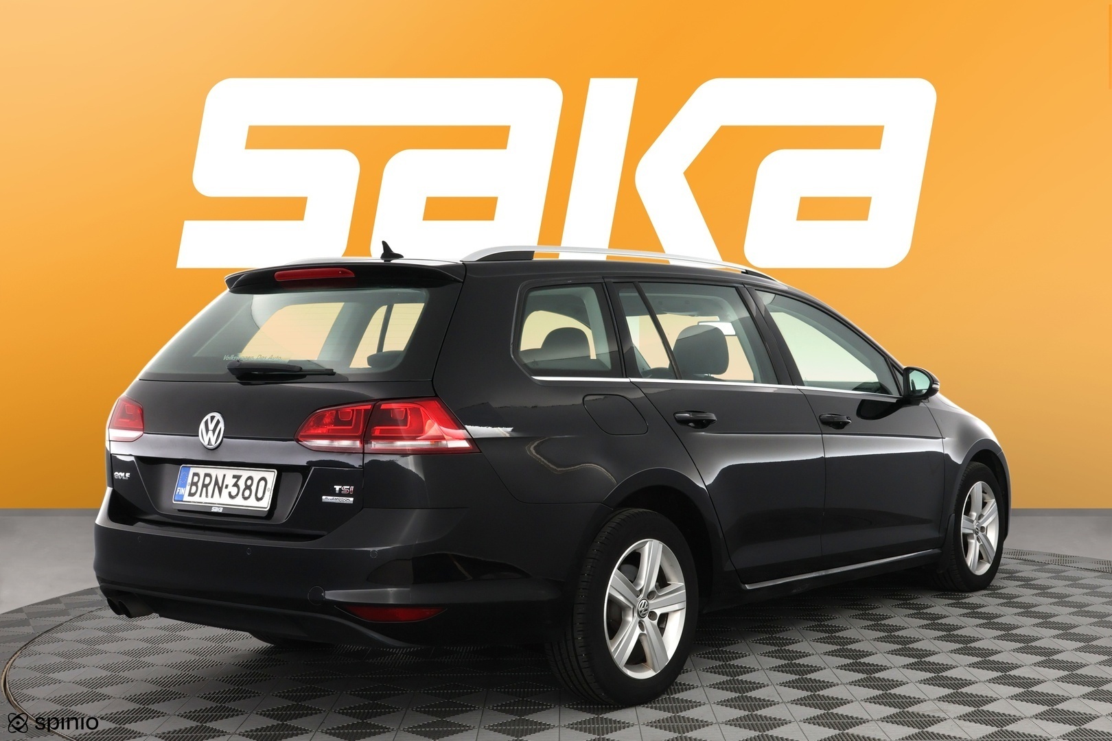 VOLKSWAGEN Golf 2014